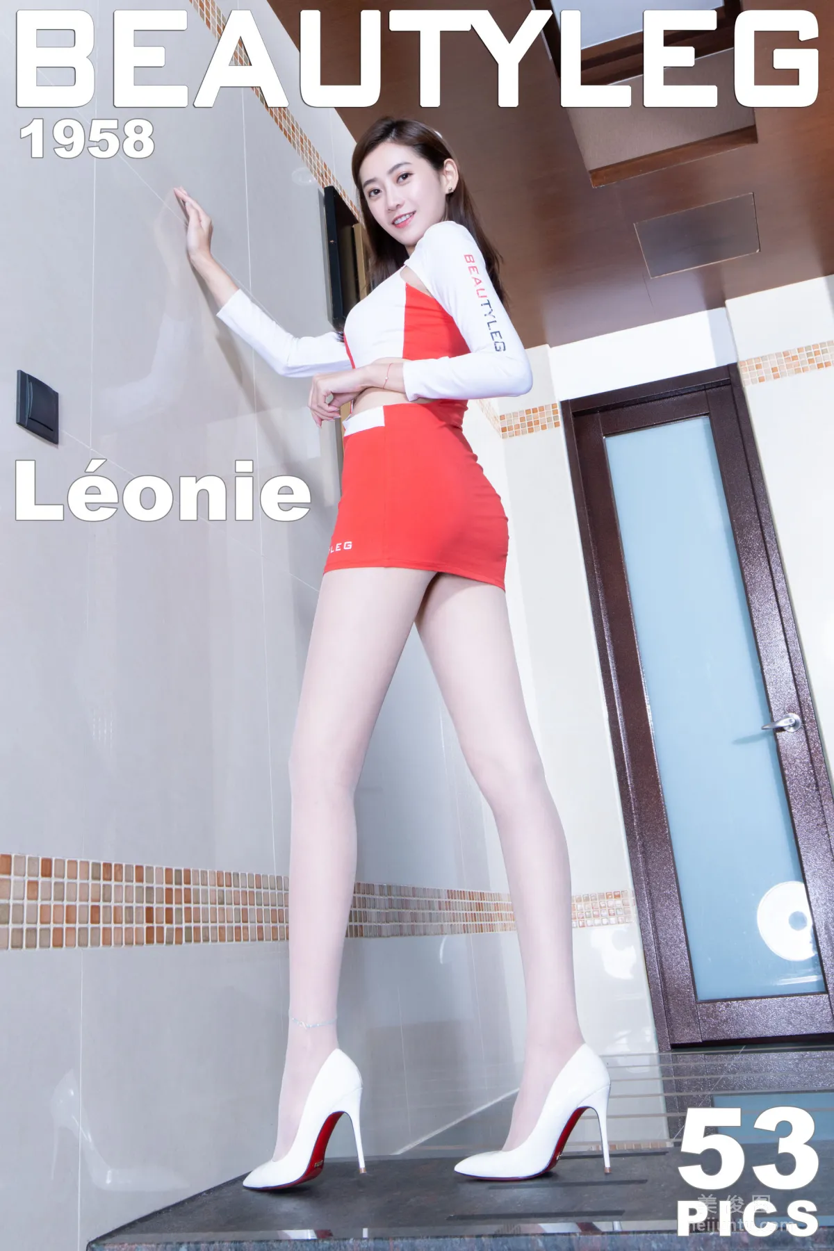 [Beautyleg] No.1958 Leonie《黑丝网袜+肉丝套裙》 制服美腿写真集1