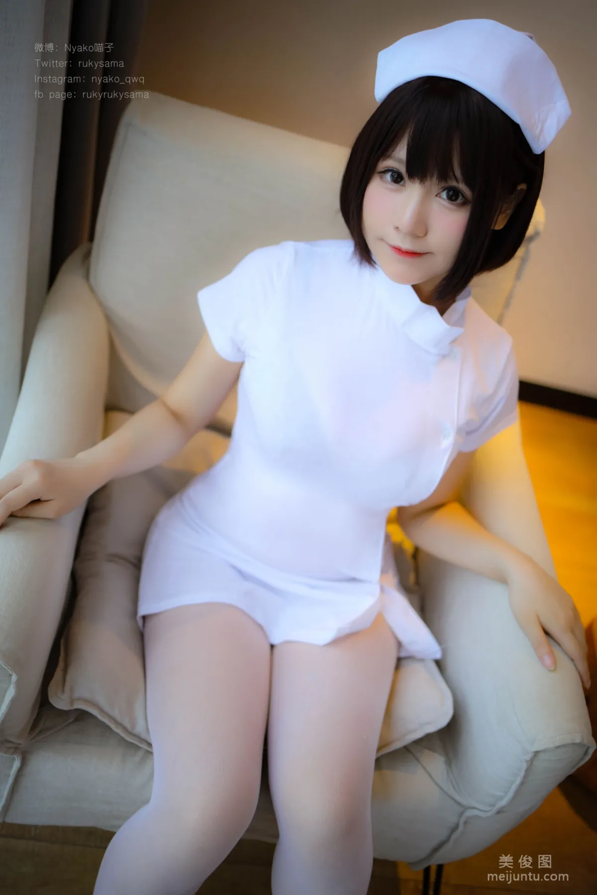 Nyako喵子 《白丝护士服》 写真集2