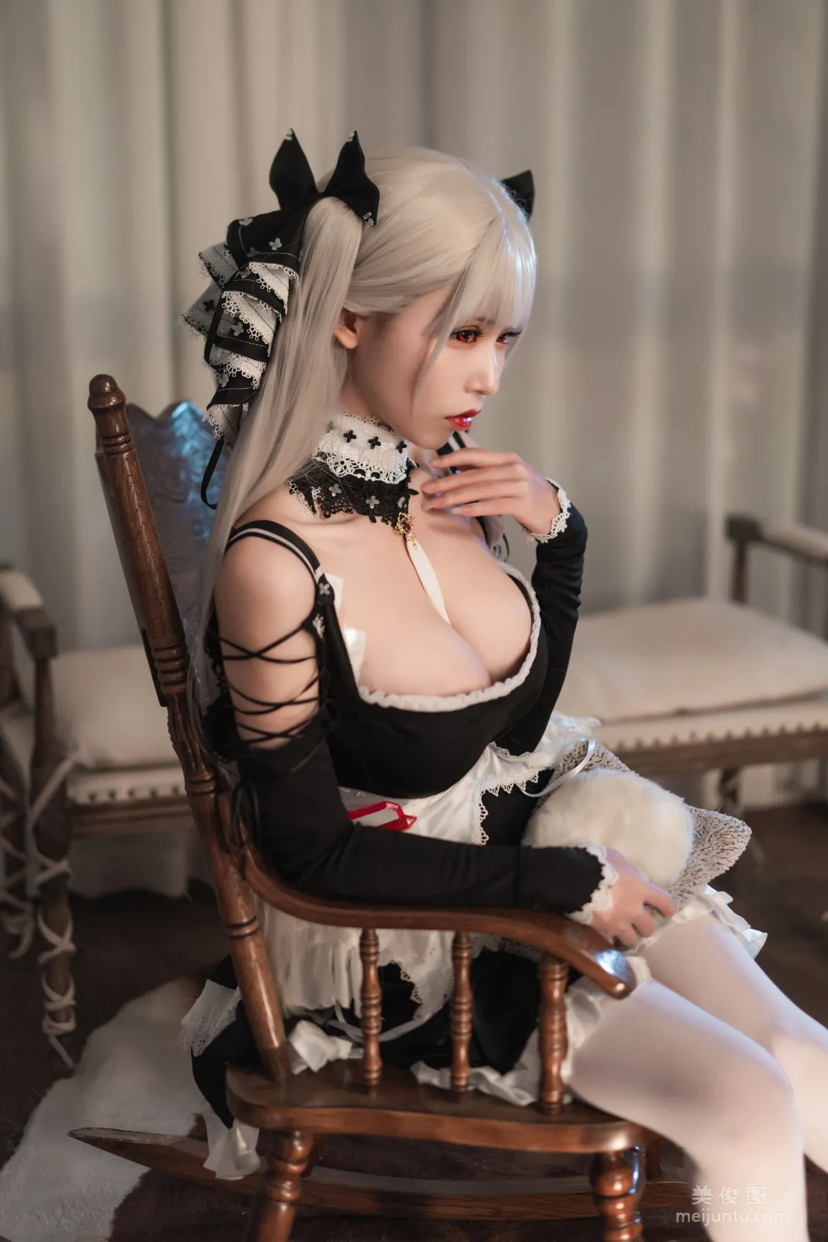 [美女Coser] 爱老师_PhD 《可畏》 写真集15