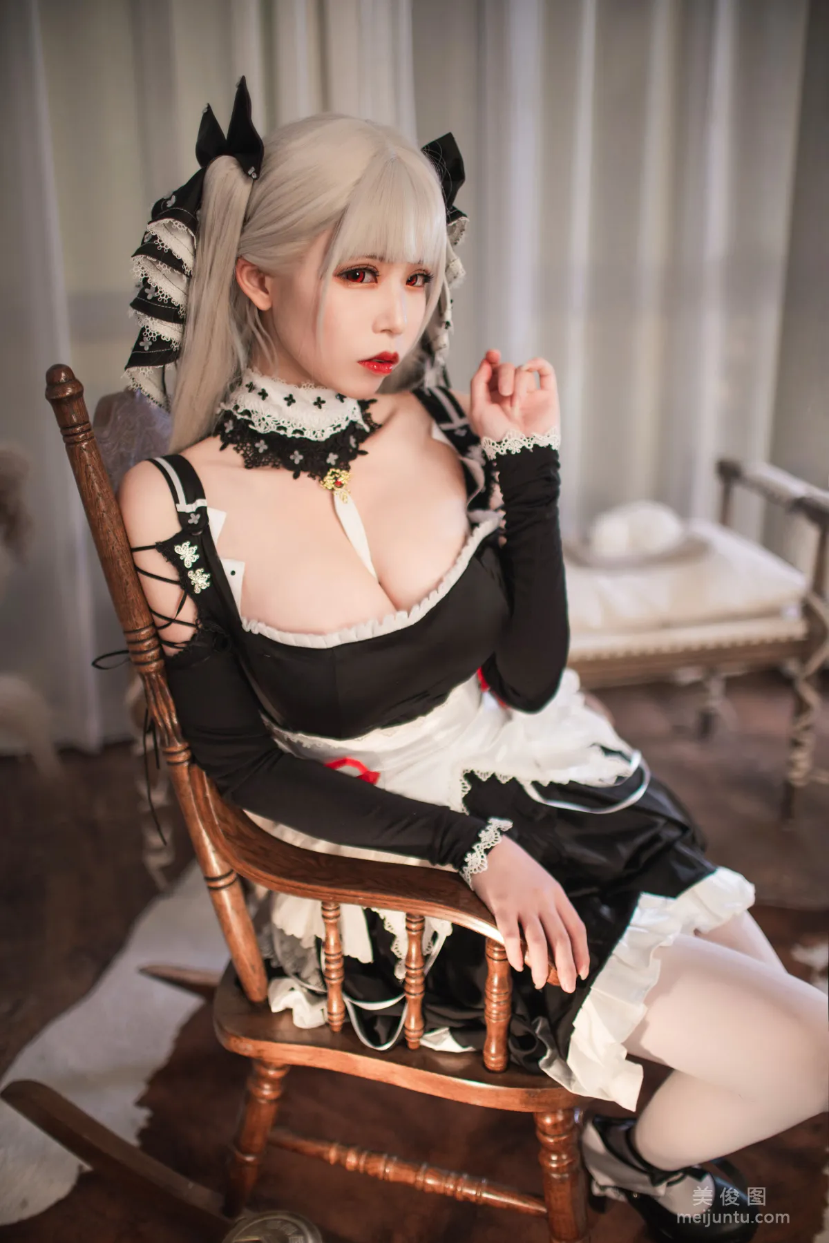 [美女Coser] 爱老师_PhD 《可畏》 写真集6