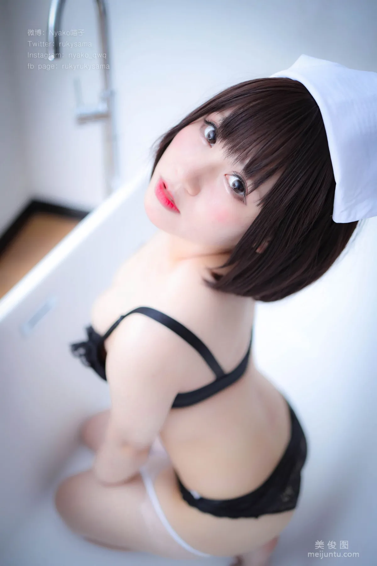 Nyako喵子 《白丝护士服》 写真集72