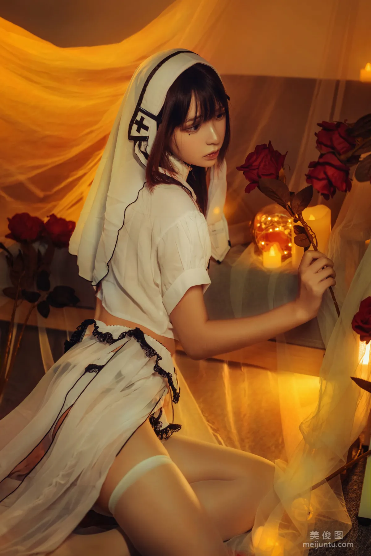 [网红Coser] 疯猫ss 《黄昏修女》 写真集9