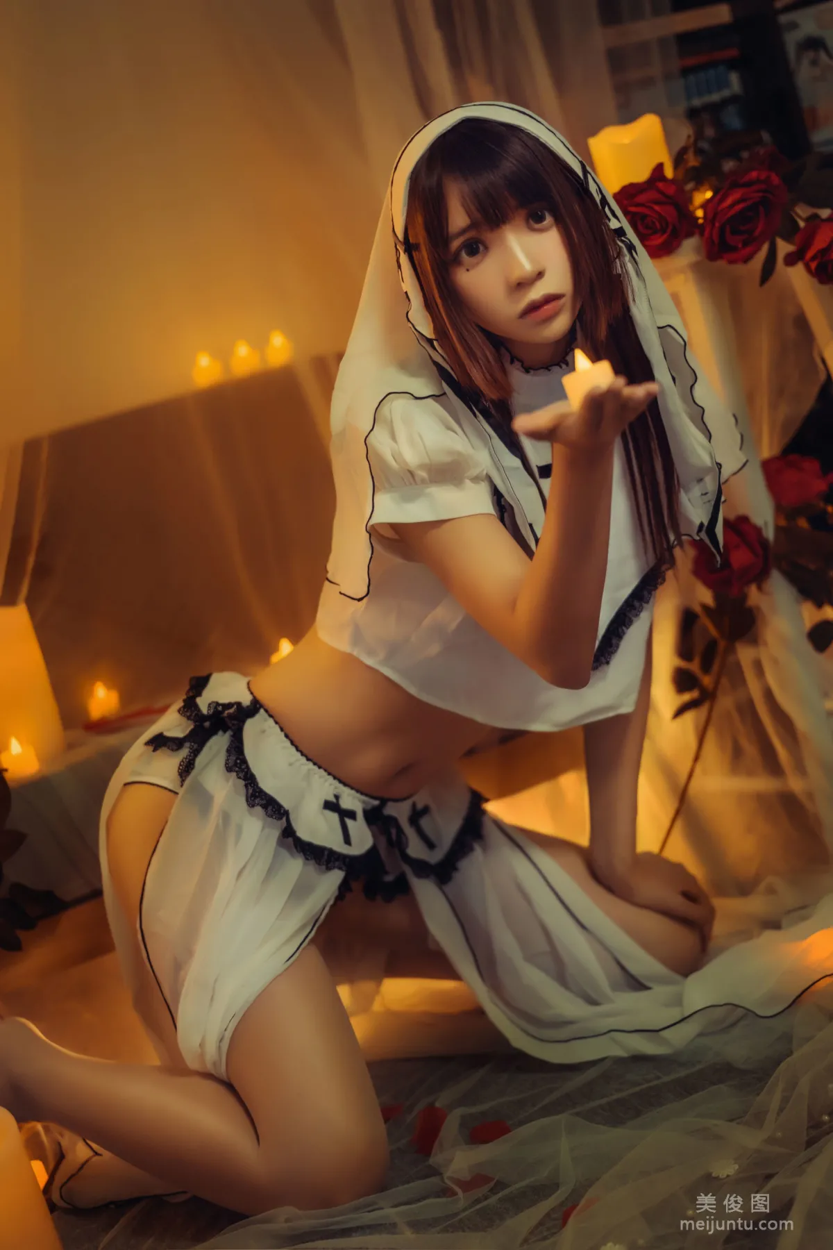 [网红Coser] 疯猫ss 《黄昏修女》 写真集15