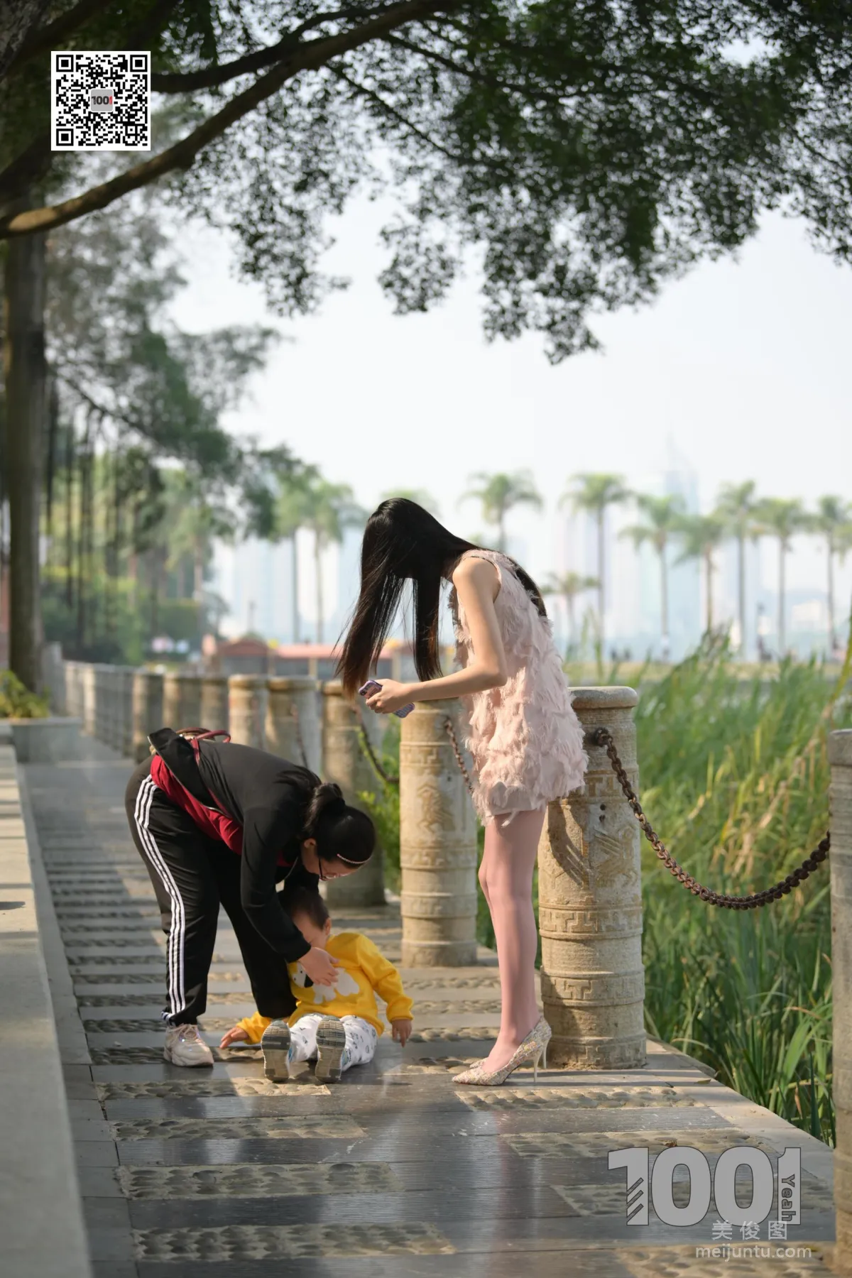 [IESS一千零一夜] 模特：腿腿《邂逅2》 街拍美腿写真集60