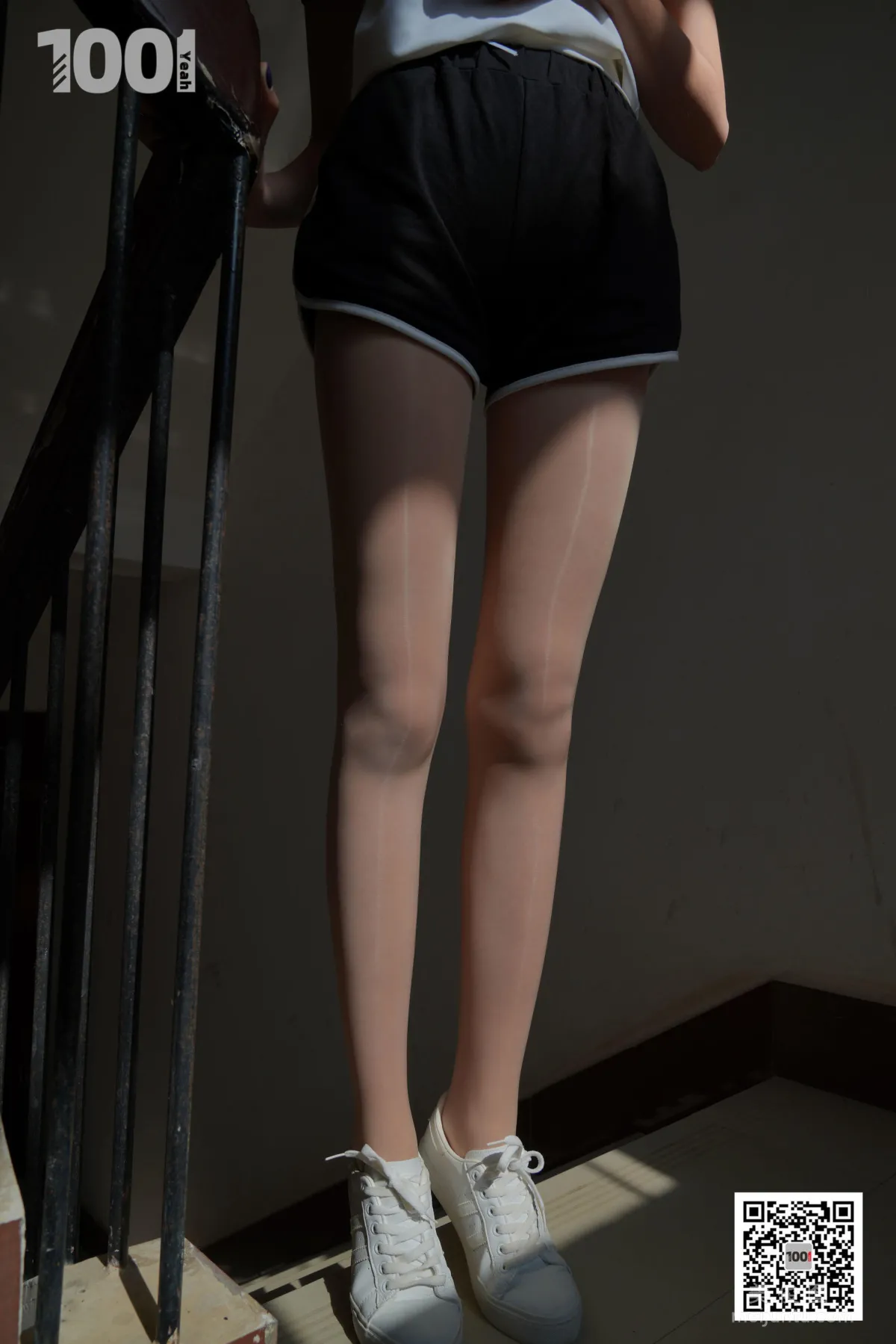 [IESS一千零一夜] 模特：西瓜《拥抱阳光1》 肉丝美腿写真集91