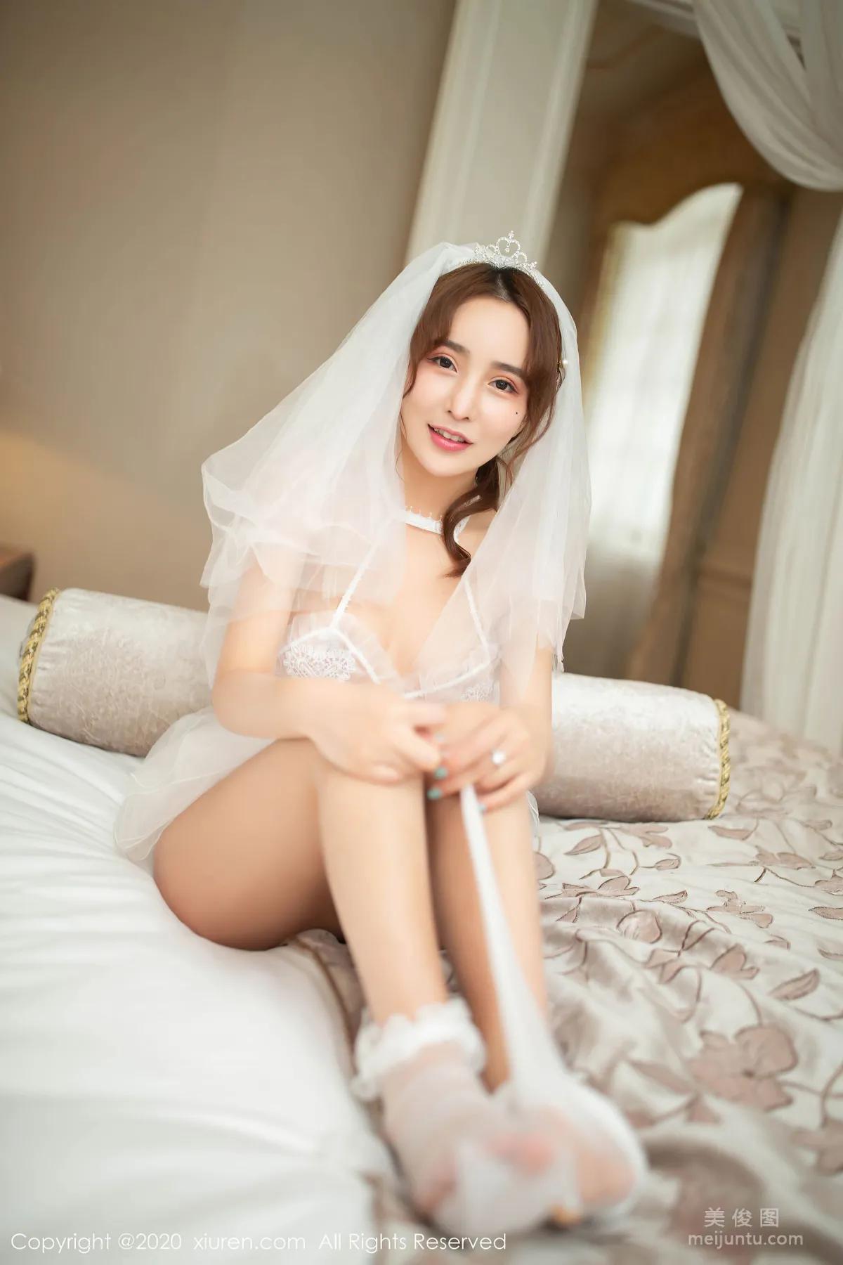 [秀人XiuRen] No.2277 陶喜乐_lele 《梦幻柔情的唯美婚纱》 写真集31