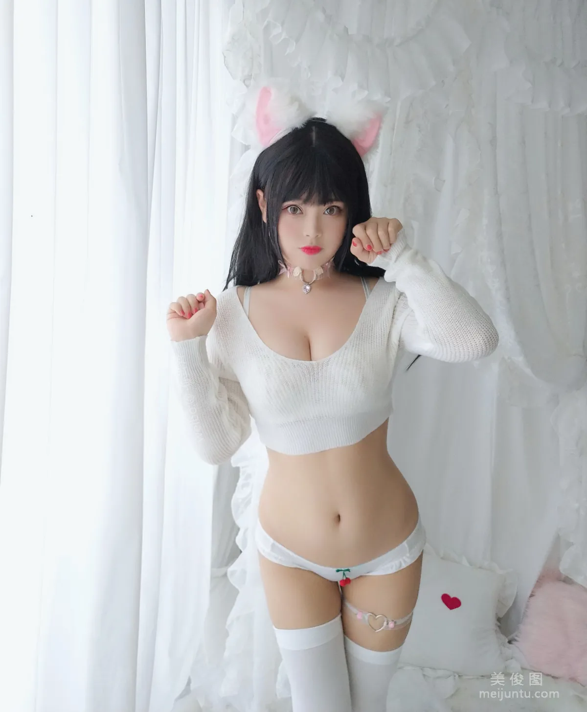 [COS福利] 萌系小姐姐-白烨- 《小奶猫》写真集6