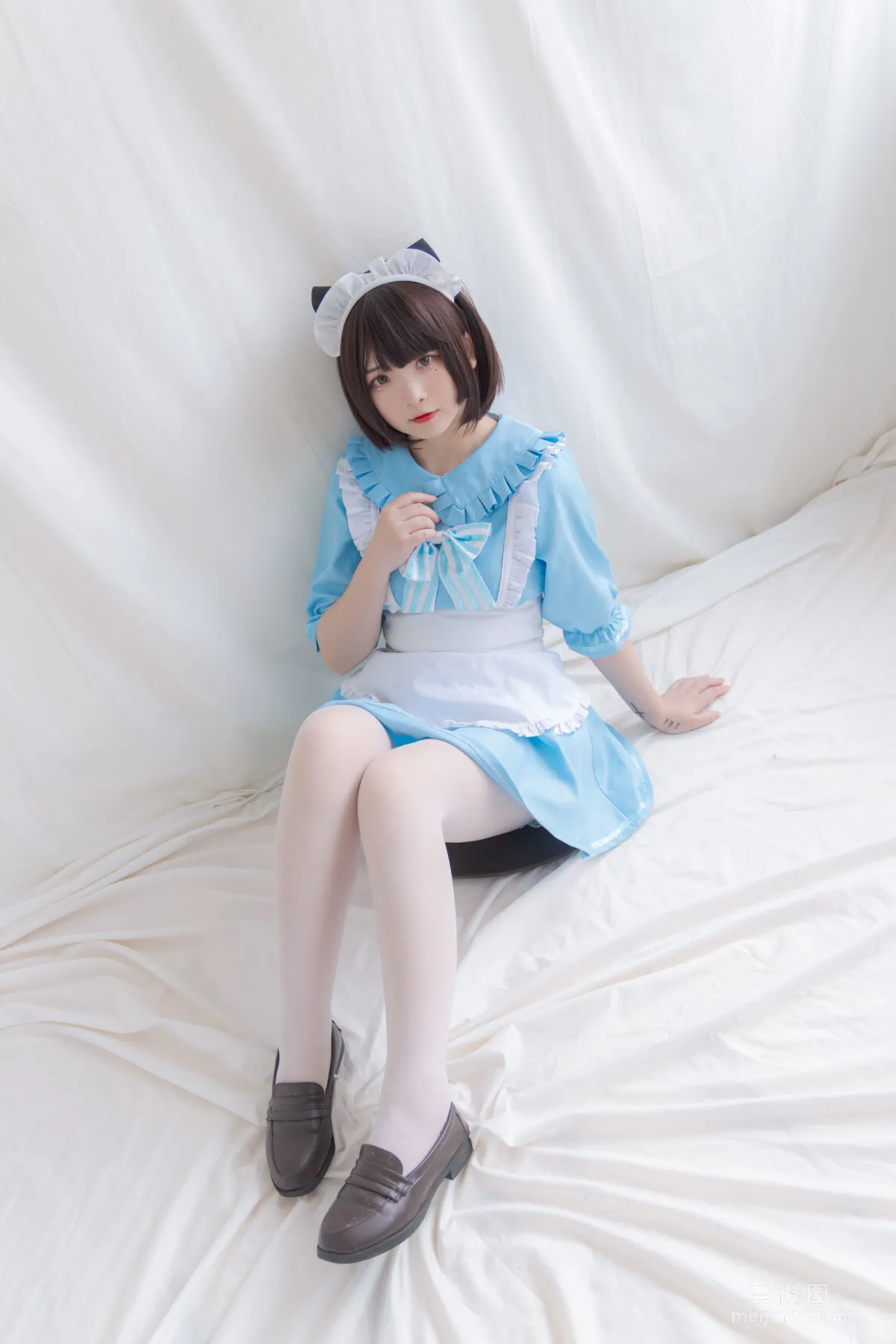 [COS福利] 二次元美女古川kagura 《蓝色小猫女仆》 写真集4