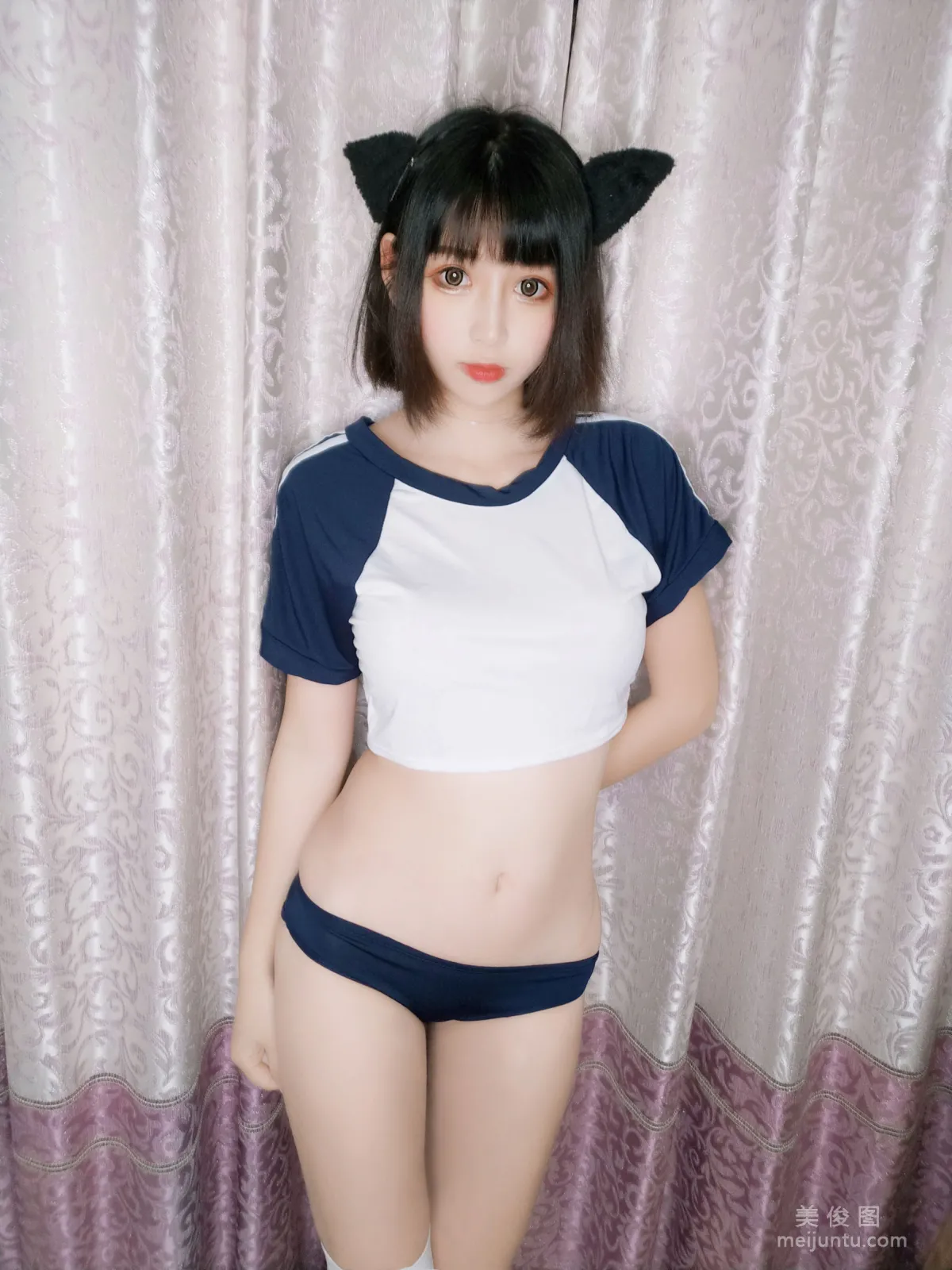 [COS福利] 微博妹子小酥酱 《体操服》 写真集24