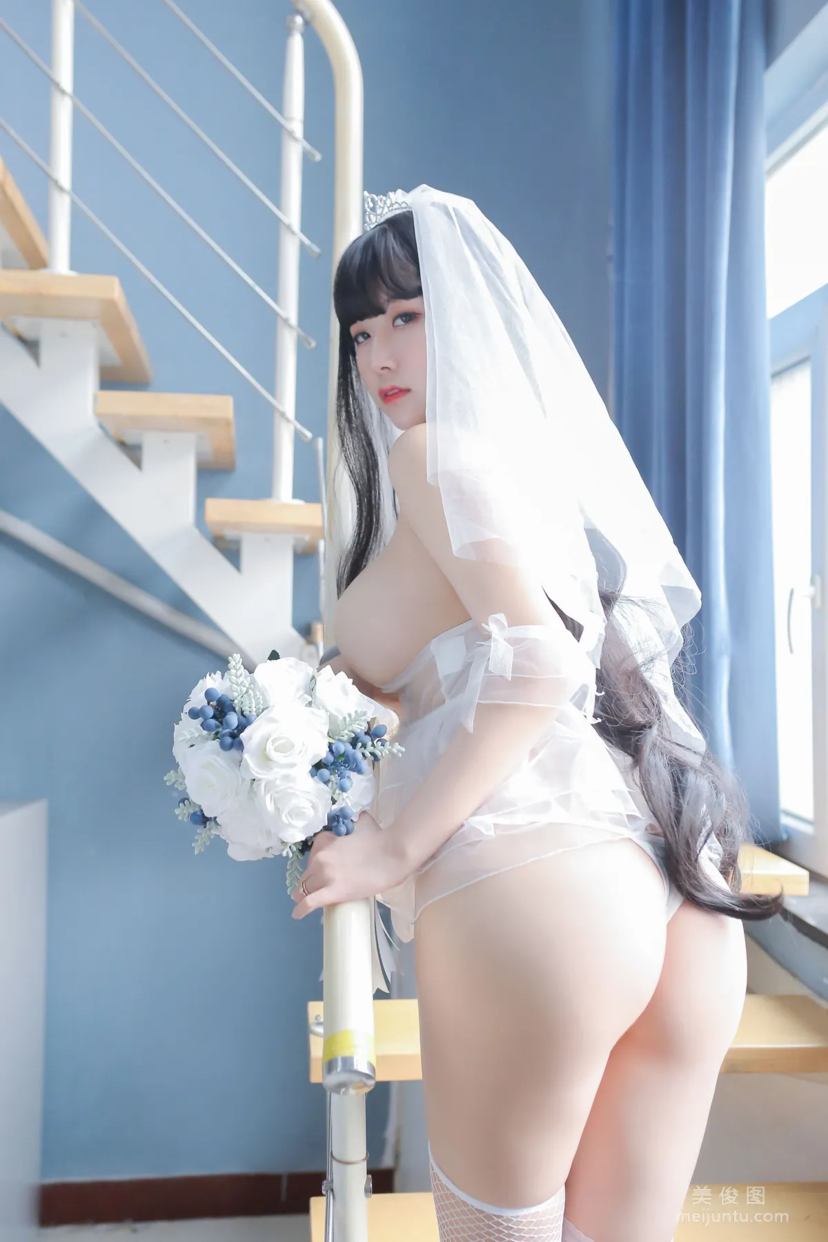 巨乳猫九酱Sakura 《长发婚纱》 写真集38