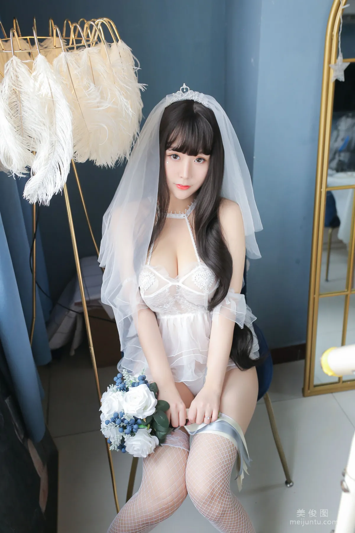 巨乳猫九酱Sakura 《长发婚纱》 写真集23