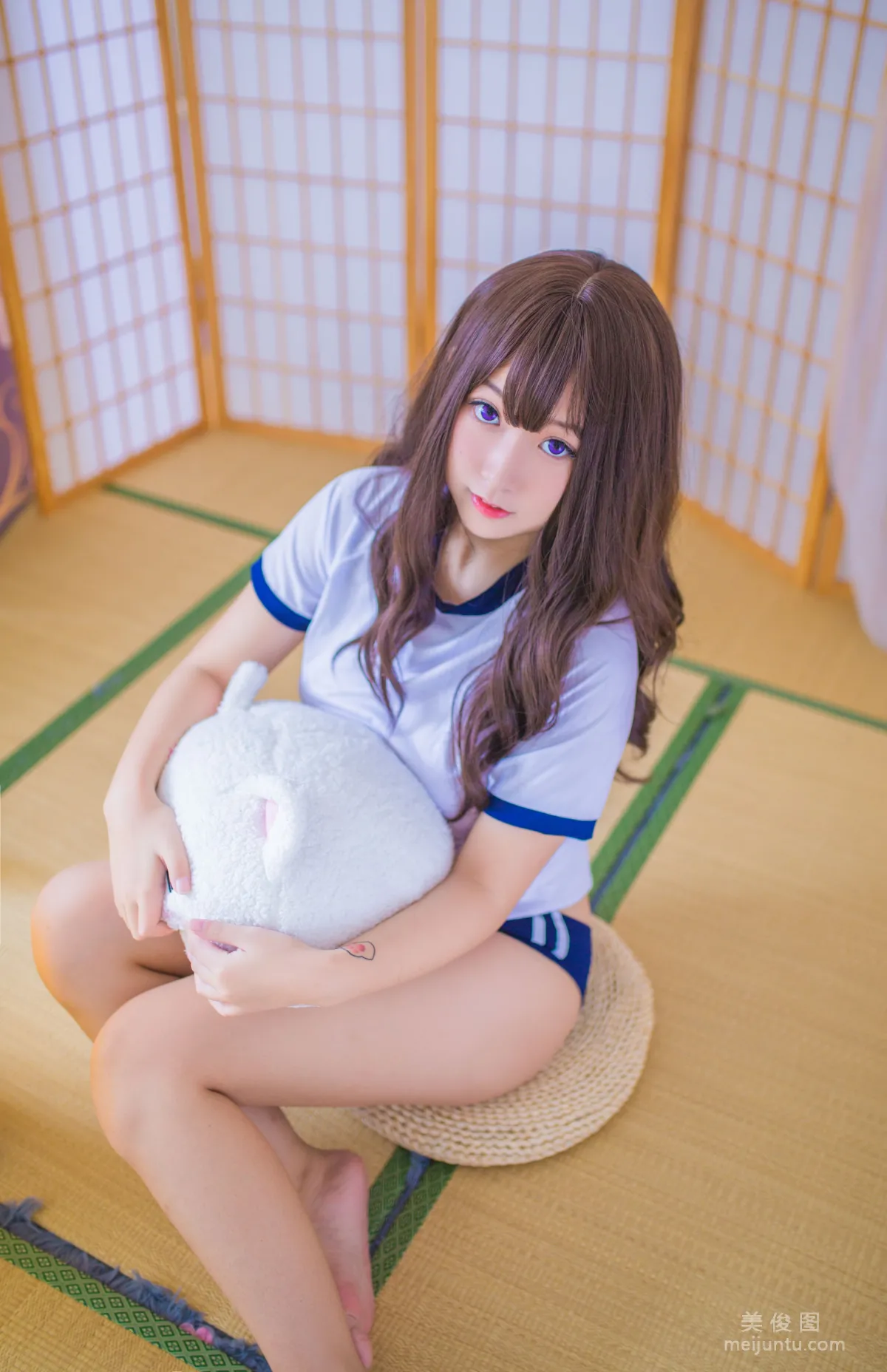 [COS福利] 巨乳猫九酱Sakura 《体操服》 写真集4
