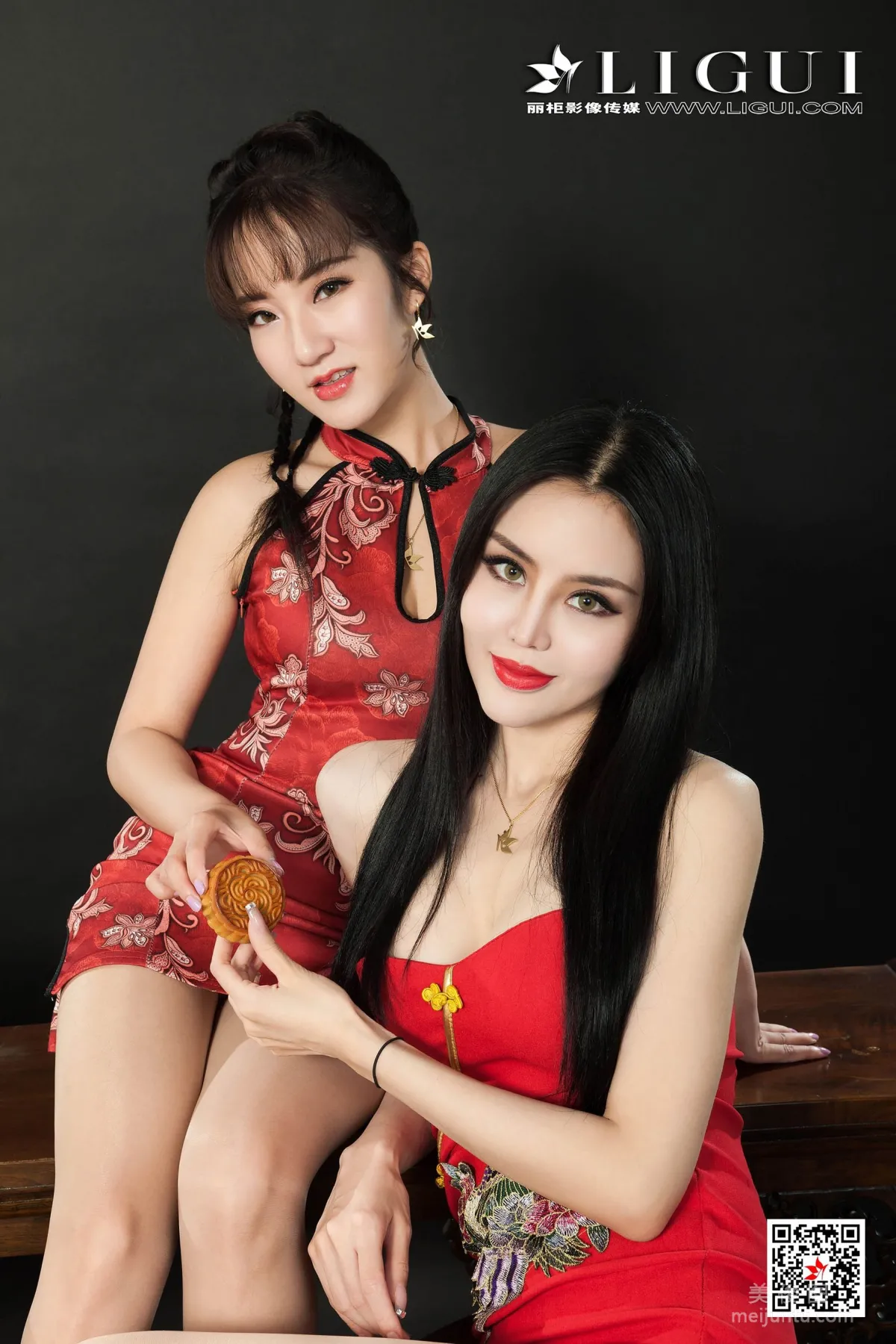 [丽柜Ligui] 网络丽人 Model 汐汐& 凉儿 - 双生丝袜红女郎28