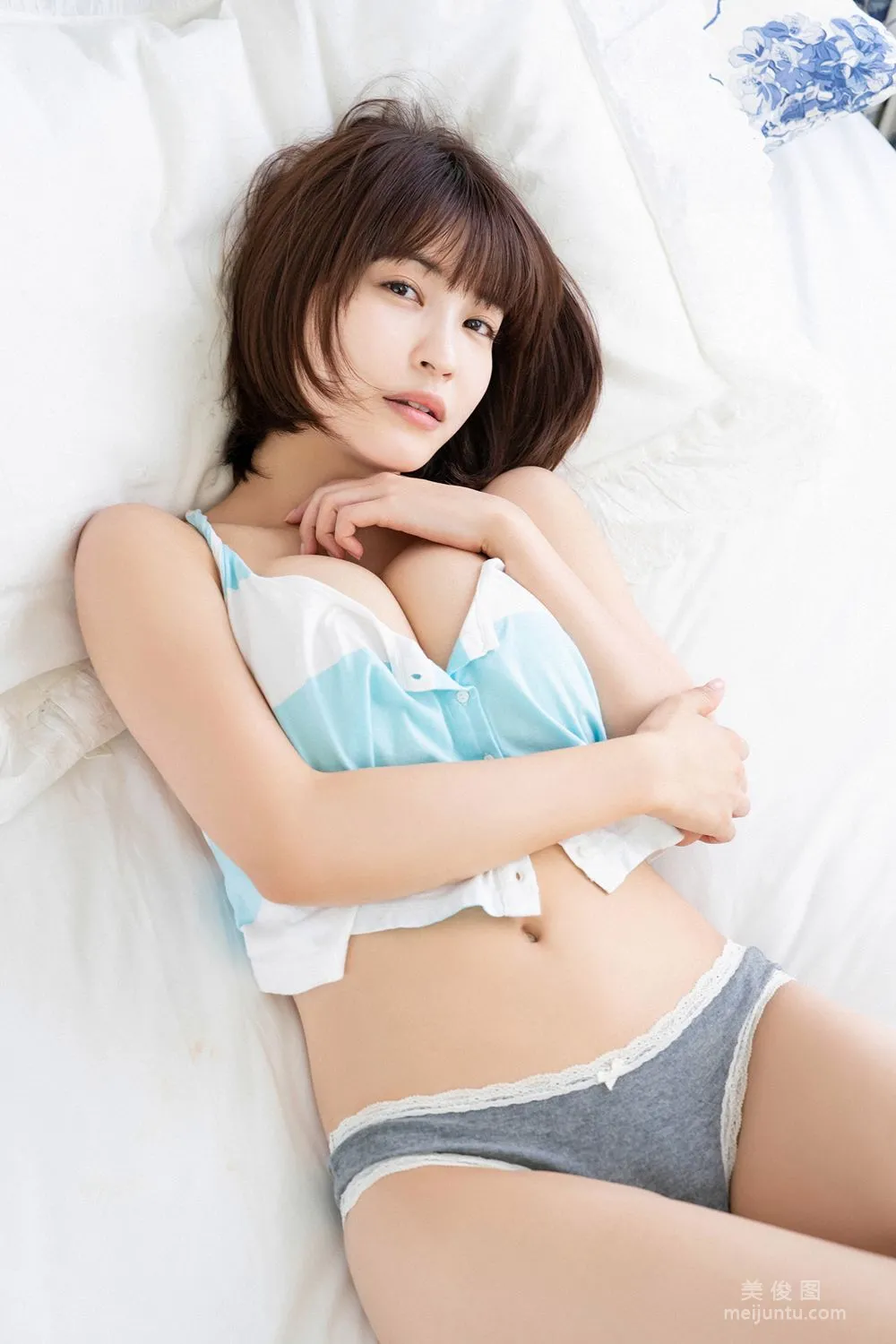  [YS-Web] Vol.852 岸明日香 『灼熱のGカップグラドル！』 39