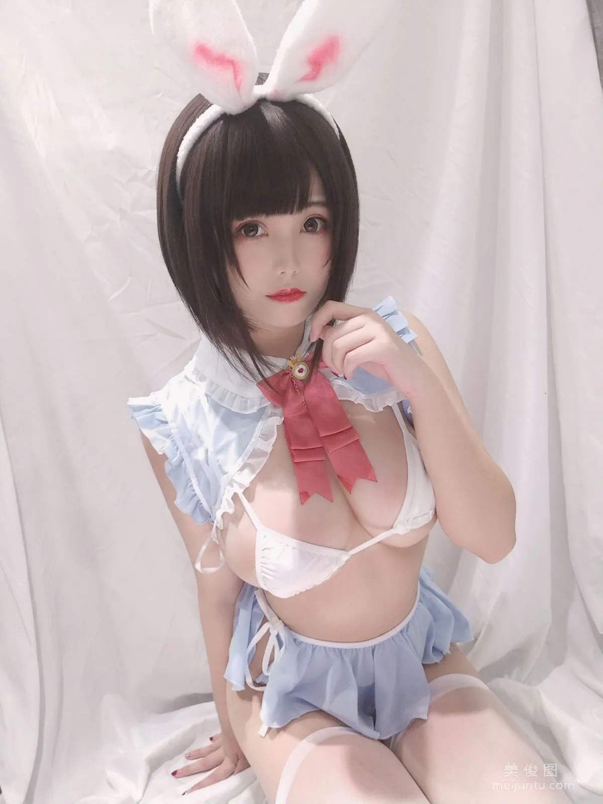 [Cosplay] 萌系小姐姐蜜汁猫裘 - 小白兔自拍15