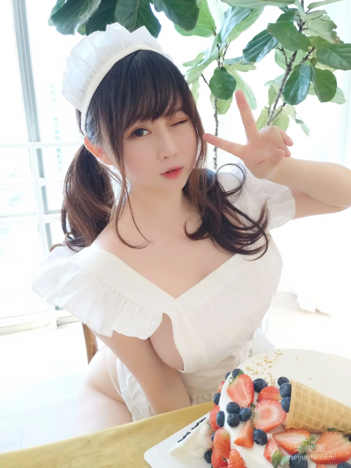 [Cosplay] 是依酱呀 - 小厨娘18