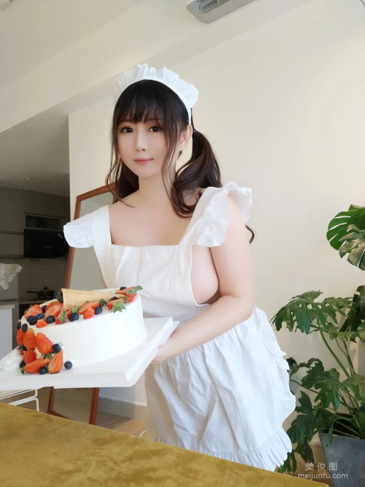 [Cosplay] 是依酱呀 - 小厨娘5