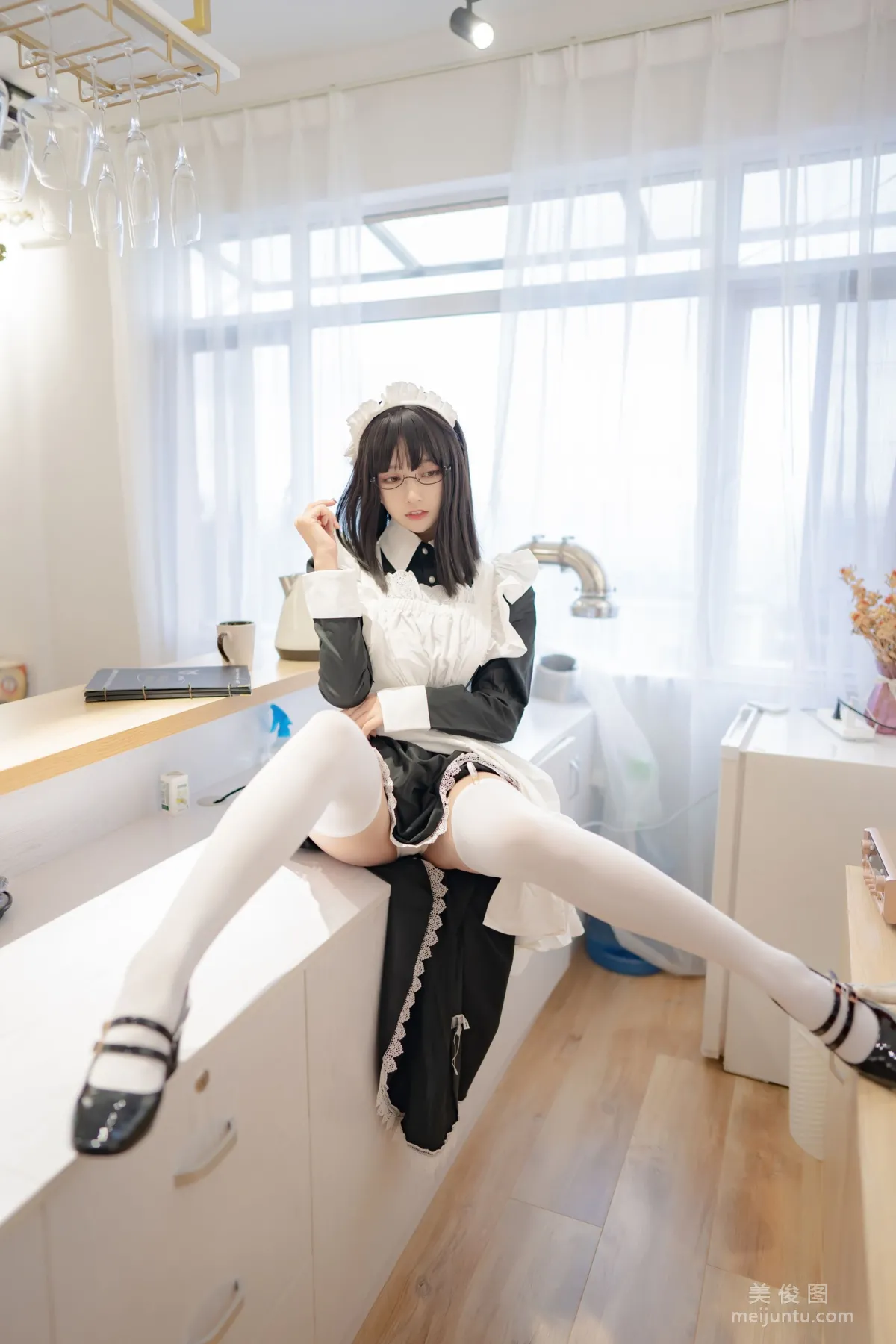 [Cosplay] 米线线sama - 女仆长裙 写真集21