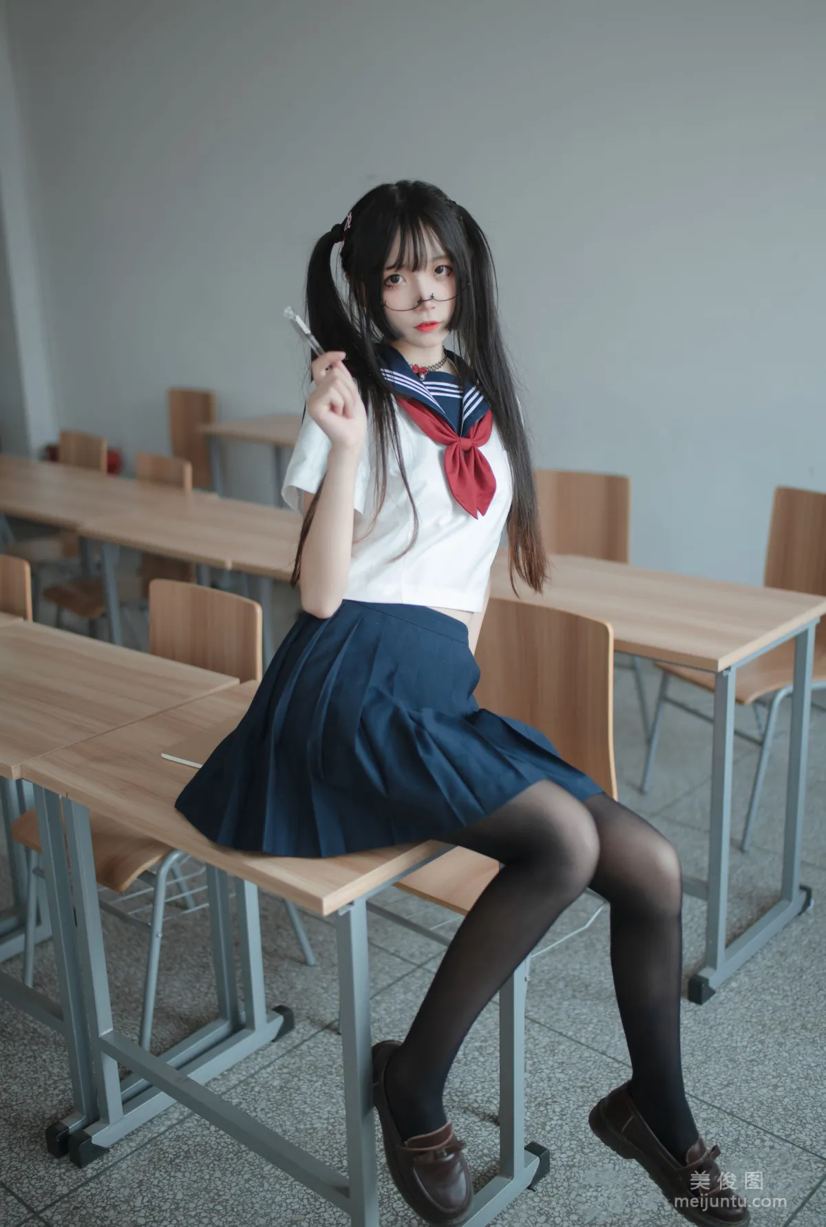 [Cosplay] 五更百鬼 - 要一起学习吗4