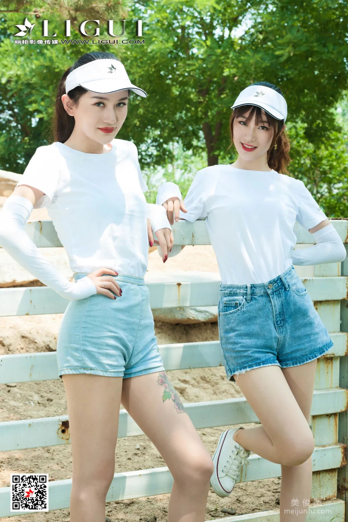 [丽柜Ligui] Model 甜甜&安娜 - 双生牛仔丝袜女郎6