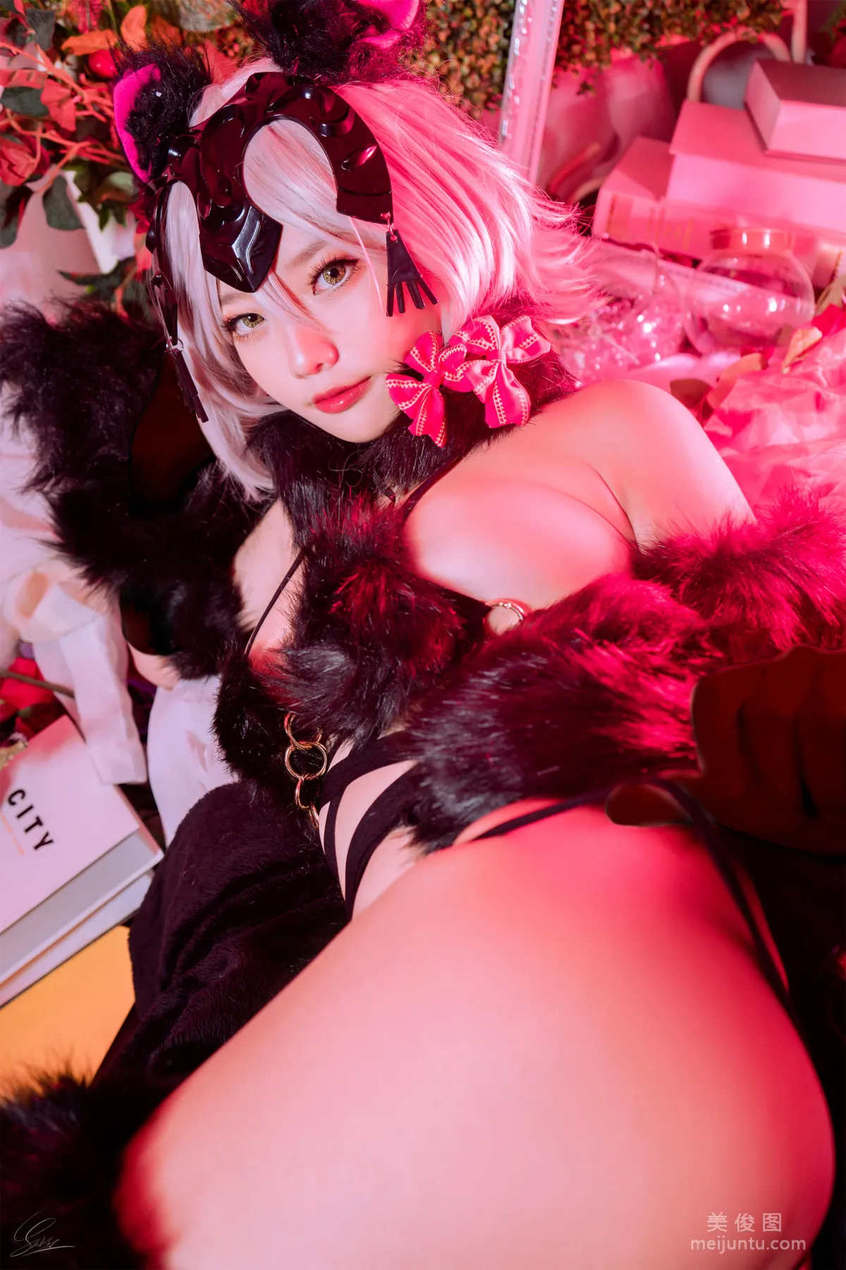 Messie Huang 《Jeanne Alter Wolf》 写真集6