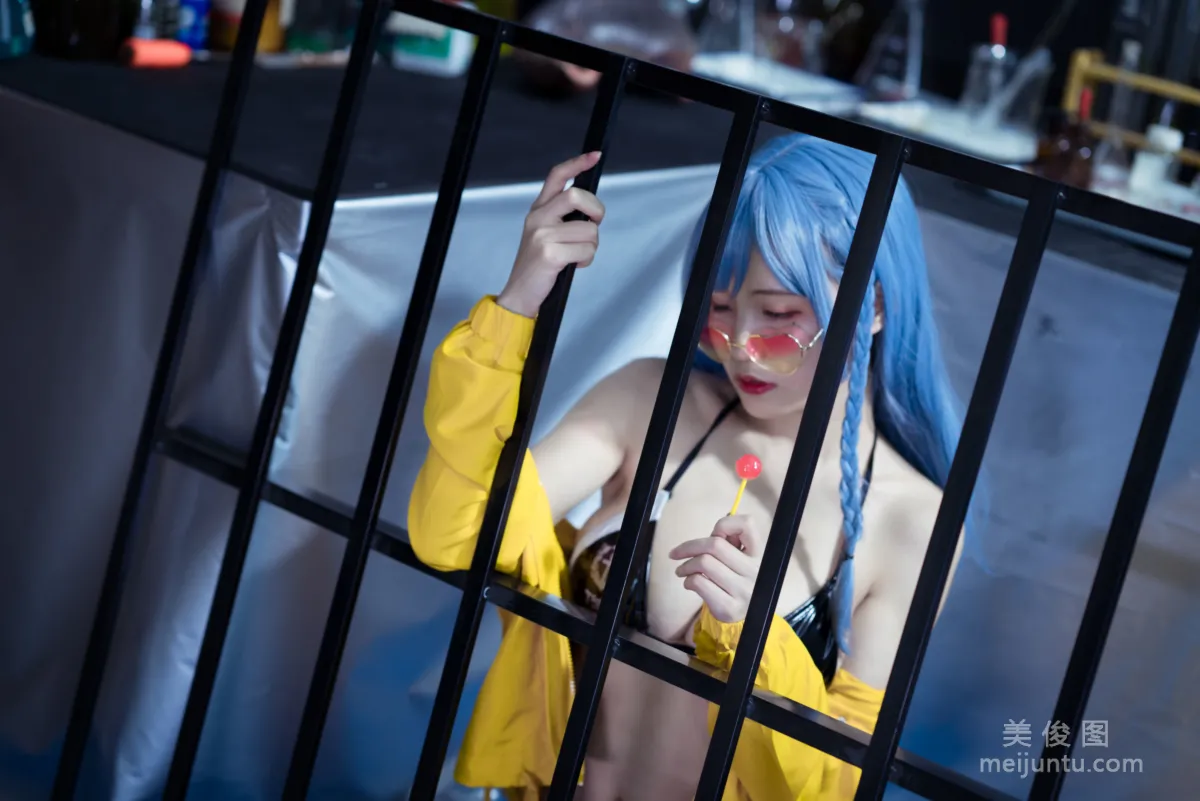 [网红COSER] 动漫博主小仓千代w - 舰长 写真集12