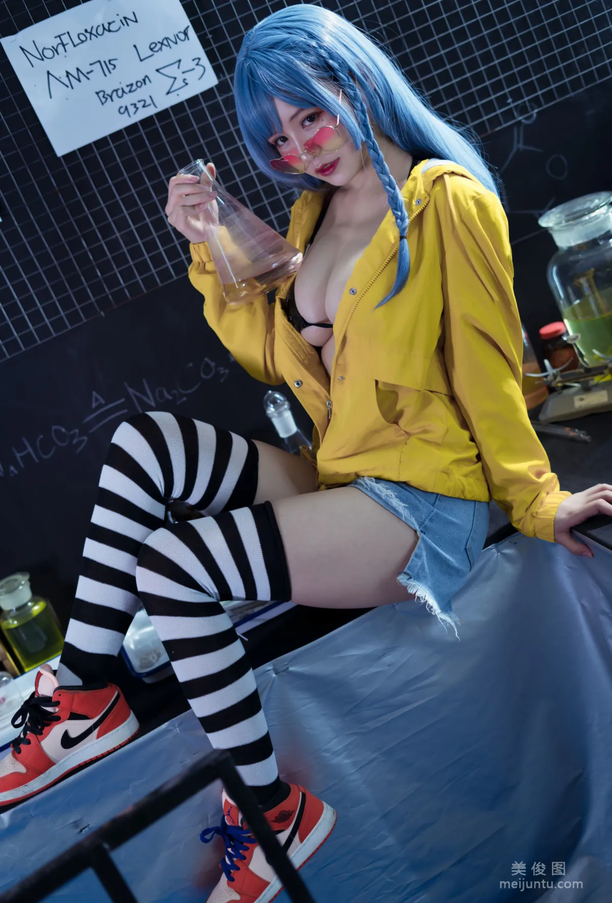 [网红COSER] 动漫博主小仓千代w - 舰长 写真集20