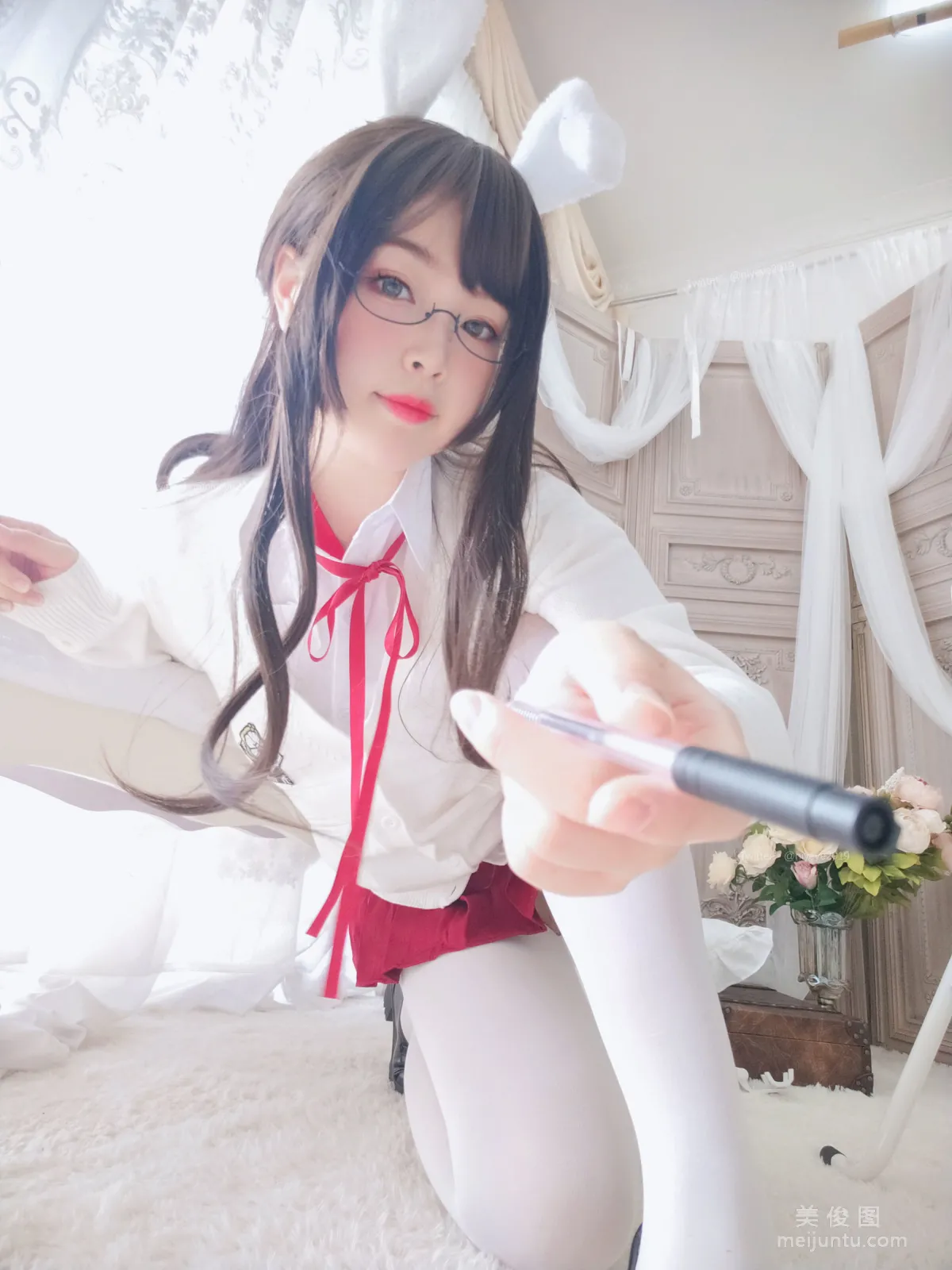 [网红COSER] 萌系小姐姐-白烨- - 发情期 写真集16