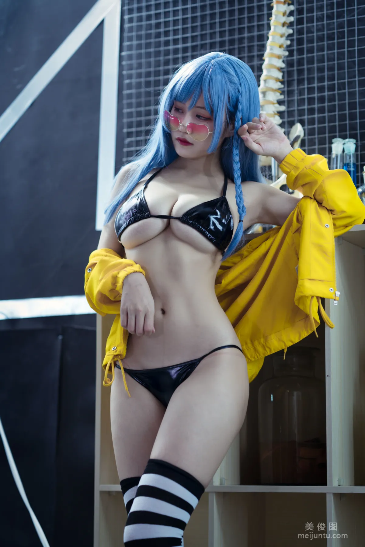 [网红COSER] 动漫博主小仓千代w - 舰长 写真集24