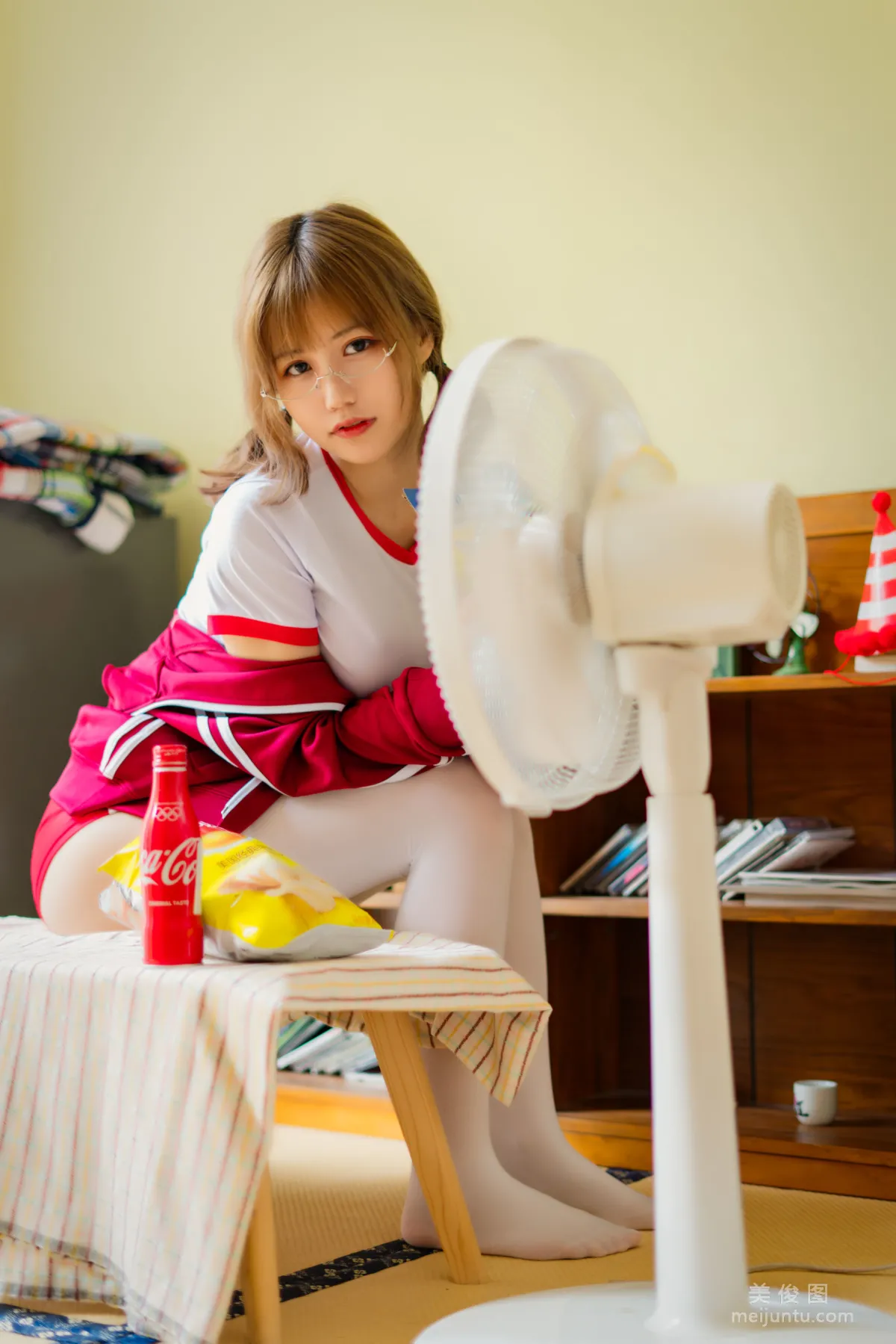 [网红COSER] 小仓千代w - 红色体操服 写真集19