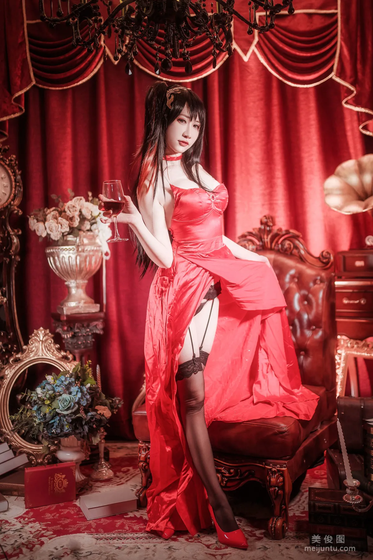 [网红COSER] 动漫博主阮邑_Fairy - 大凤礼服 写真集4