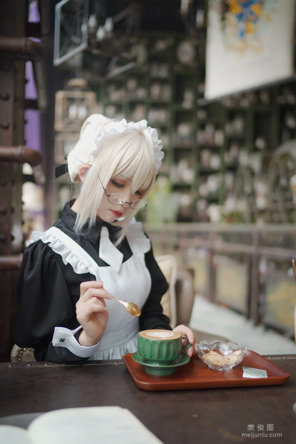 [网红COSER] Coser衣衣 - X・Alter 写真集24