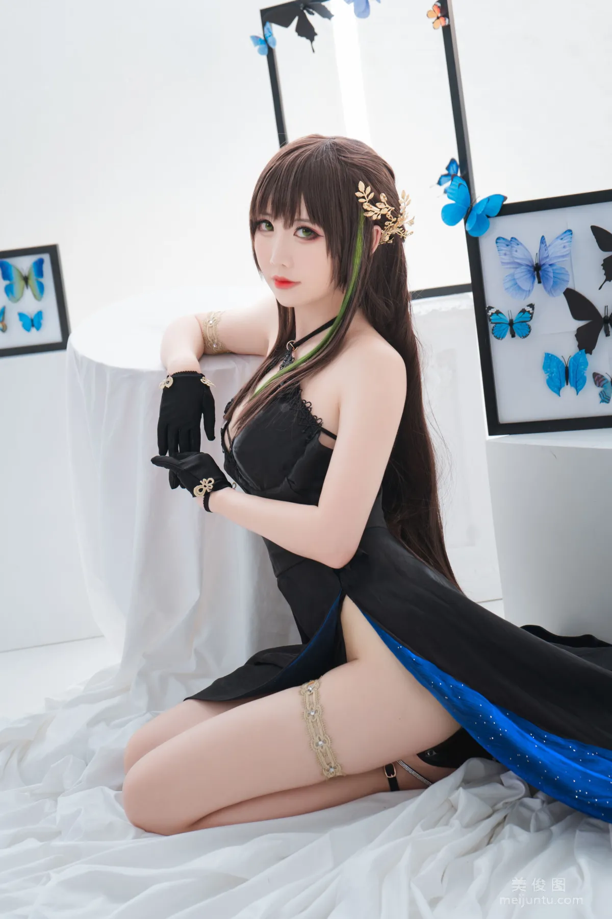 [网红COSER] 面饼仙儿 - M4A112