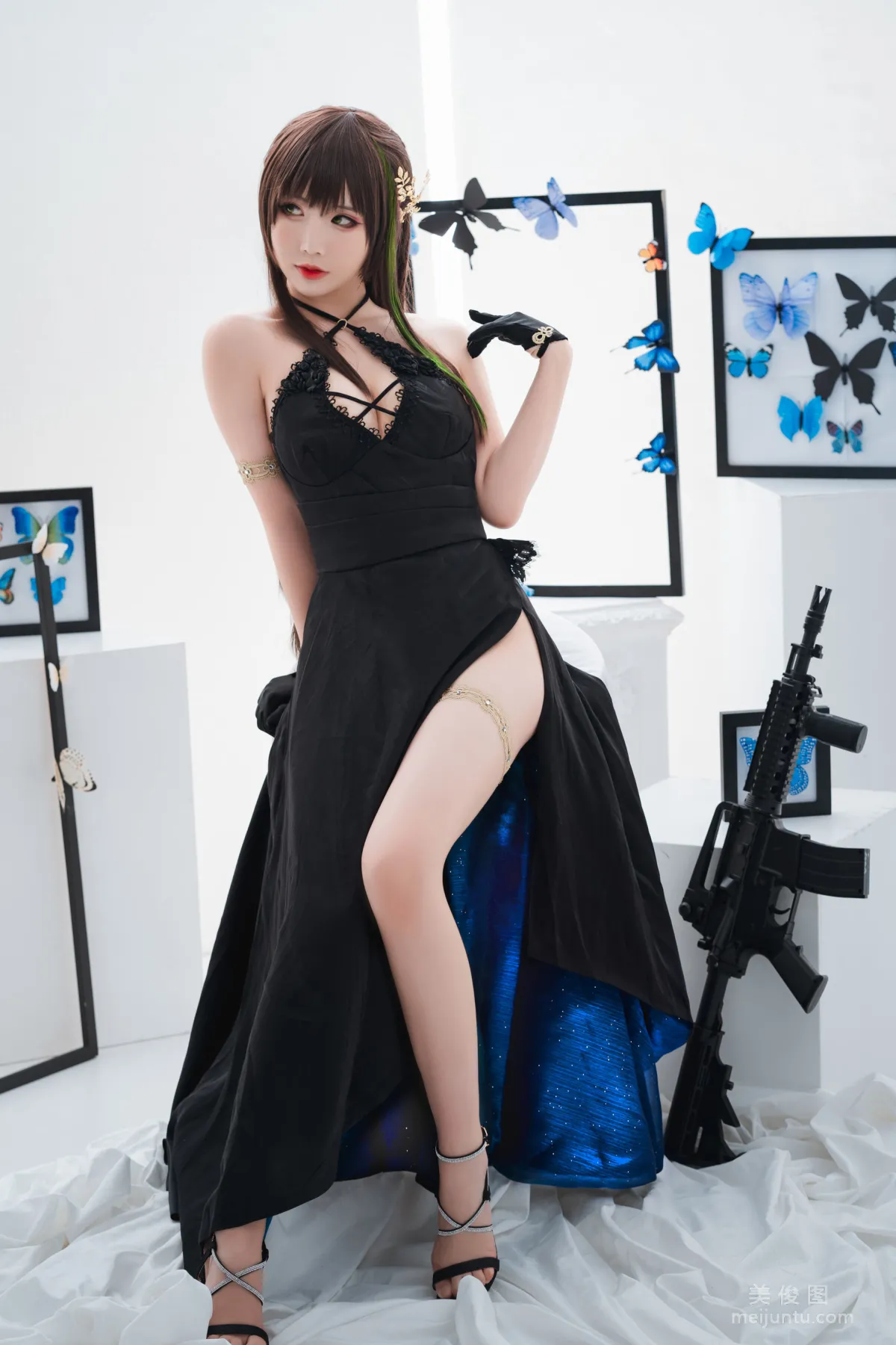 [网红COSER] 面饼仙儿 - M4A117