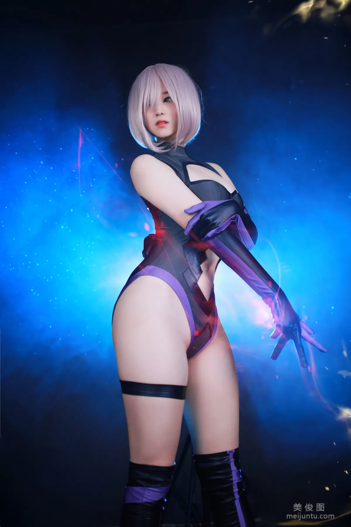 韩国妹子BamBi 《Fate_Grand Order - Mash Kyrielight (Shielder)》 写真集9