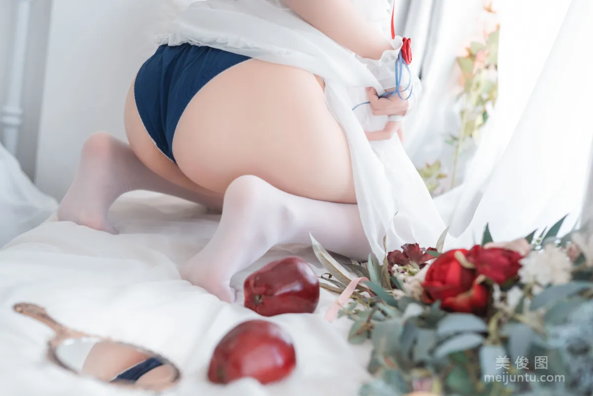 [网红COSER] 微博妹子三度_69 - 白雪姬 写真集23