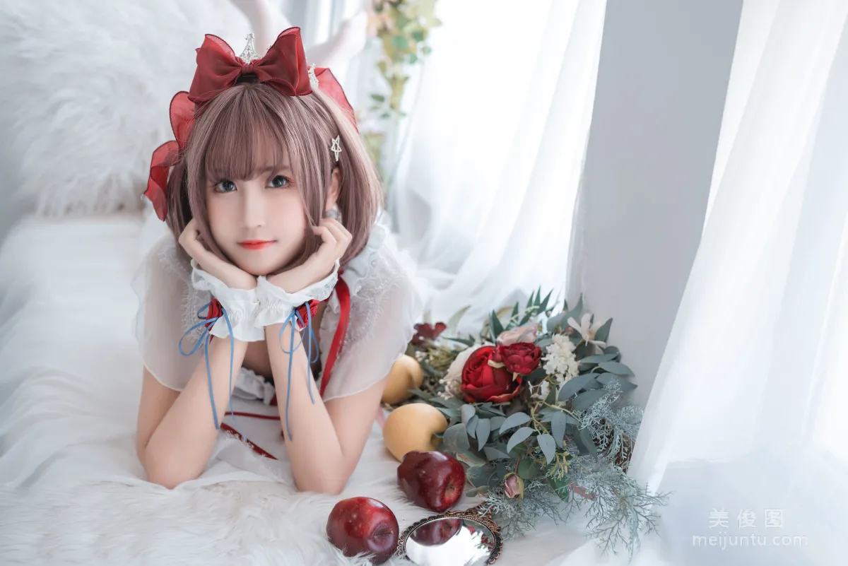 [网红COSER] 微博妹子三度_69 - 白雪姬 写真集13