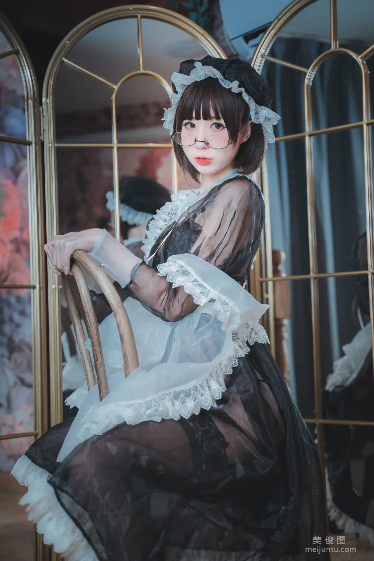 [网红COSER] 西园寺南歌 - 透明女仆 写真集41