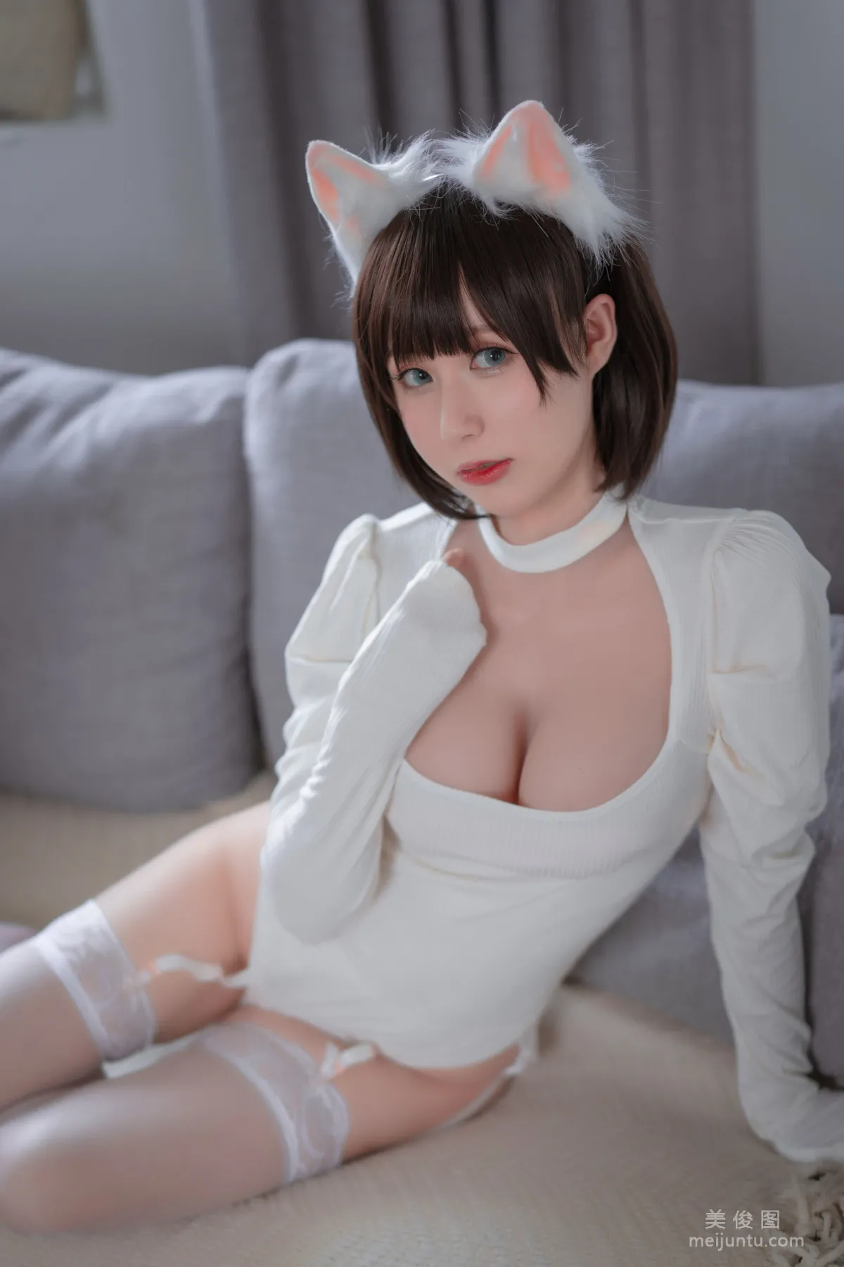 西园寺南歌 - 白猫白色连体衣 写真集10