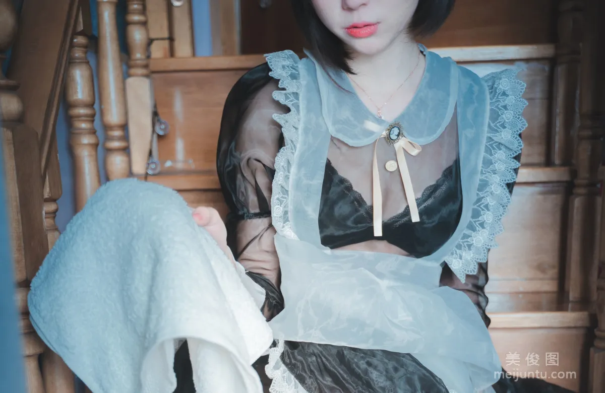 [网红COSER] 西园寺南歌 - 透明女仆 写真集33