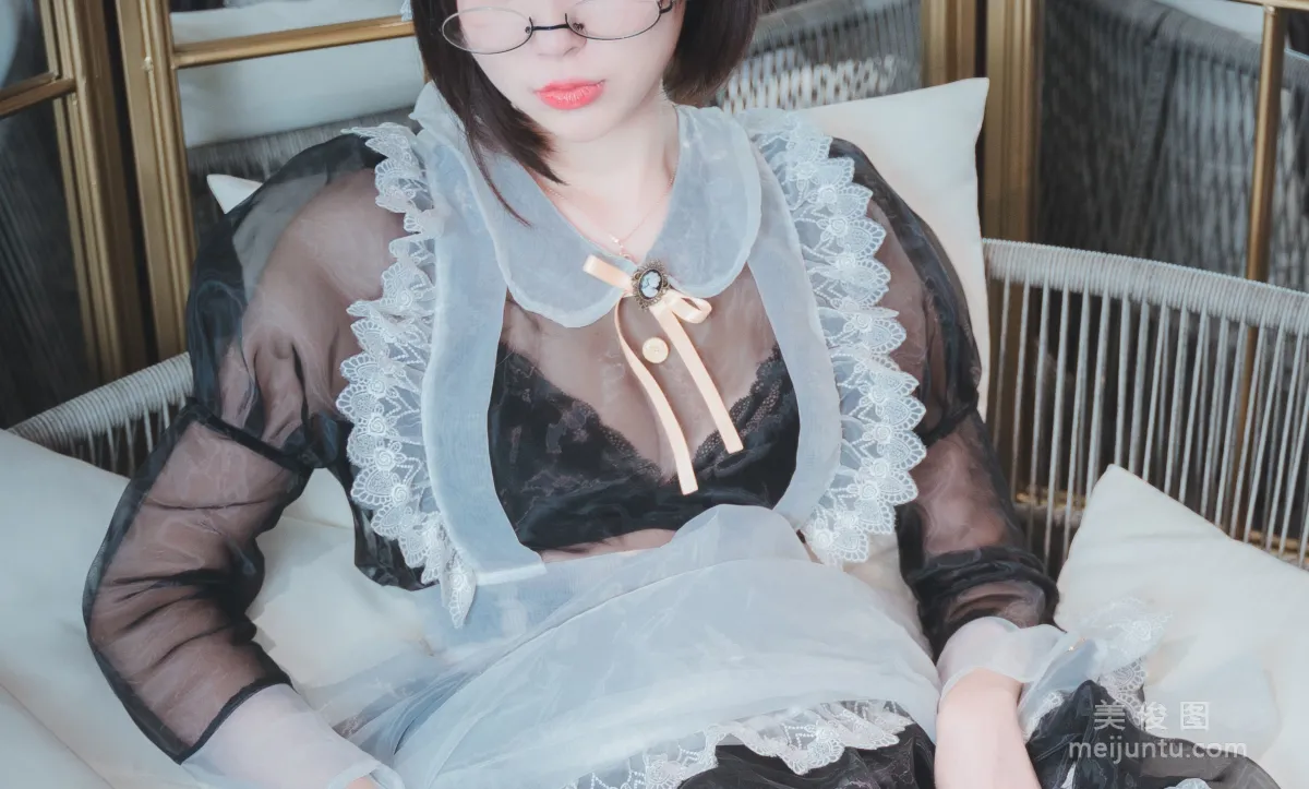 [网红COSER] 西园寺南歌 - 透明女仆 写真集43