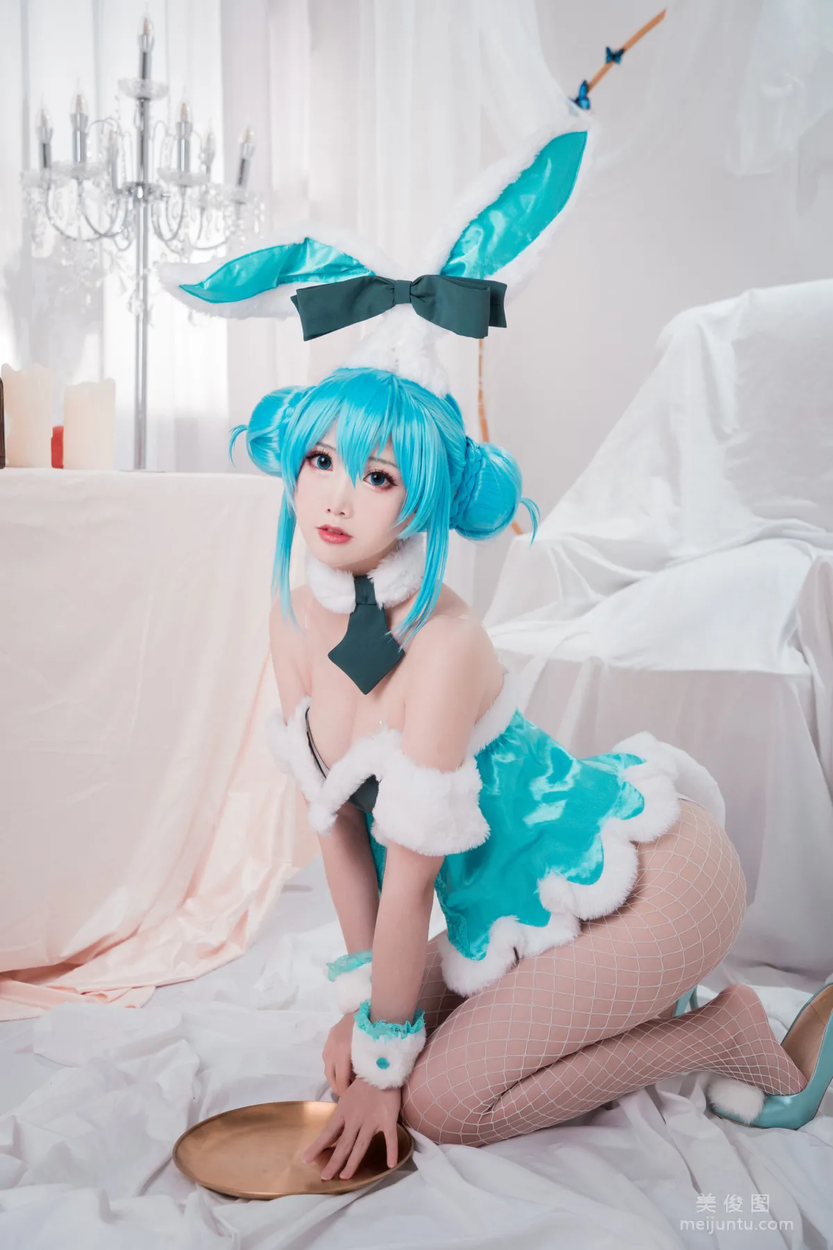 [网红COSER] 面饼仙儿 - 初音兔女郎 写真集13