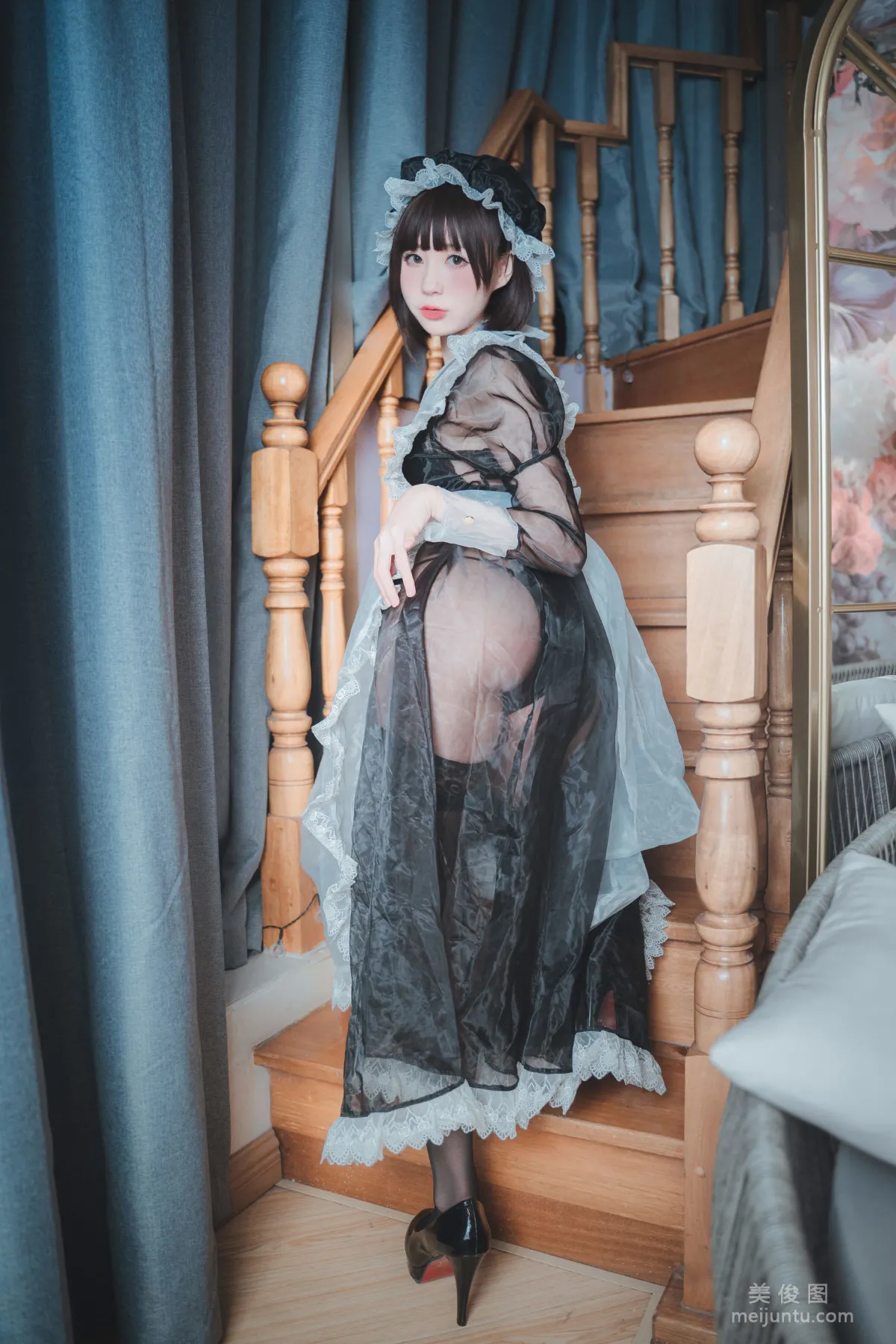 [网红COSER] 西园寺南歌 - 透明女仆 写真集22