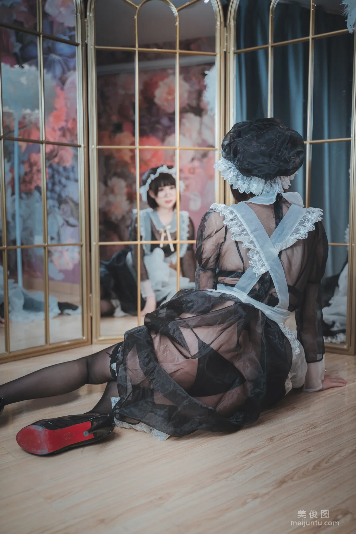 [网红COSER] 西园寺南歌 - 透明女仆 写真集35