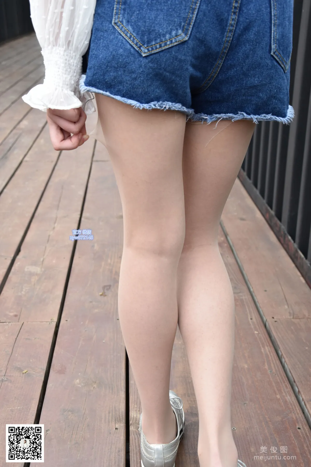 [大生模拍] No.015 琦琦 - 公园里的短裙肉丝106