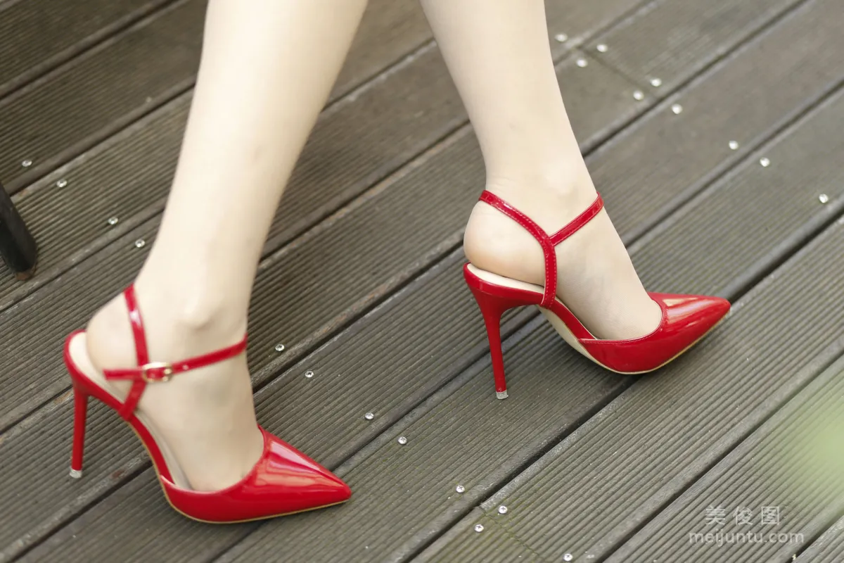 [奈丝] NO.070 小敏 - 一字尖头红色单鞋2