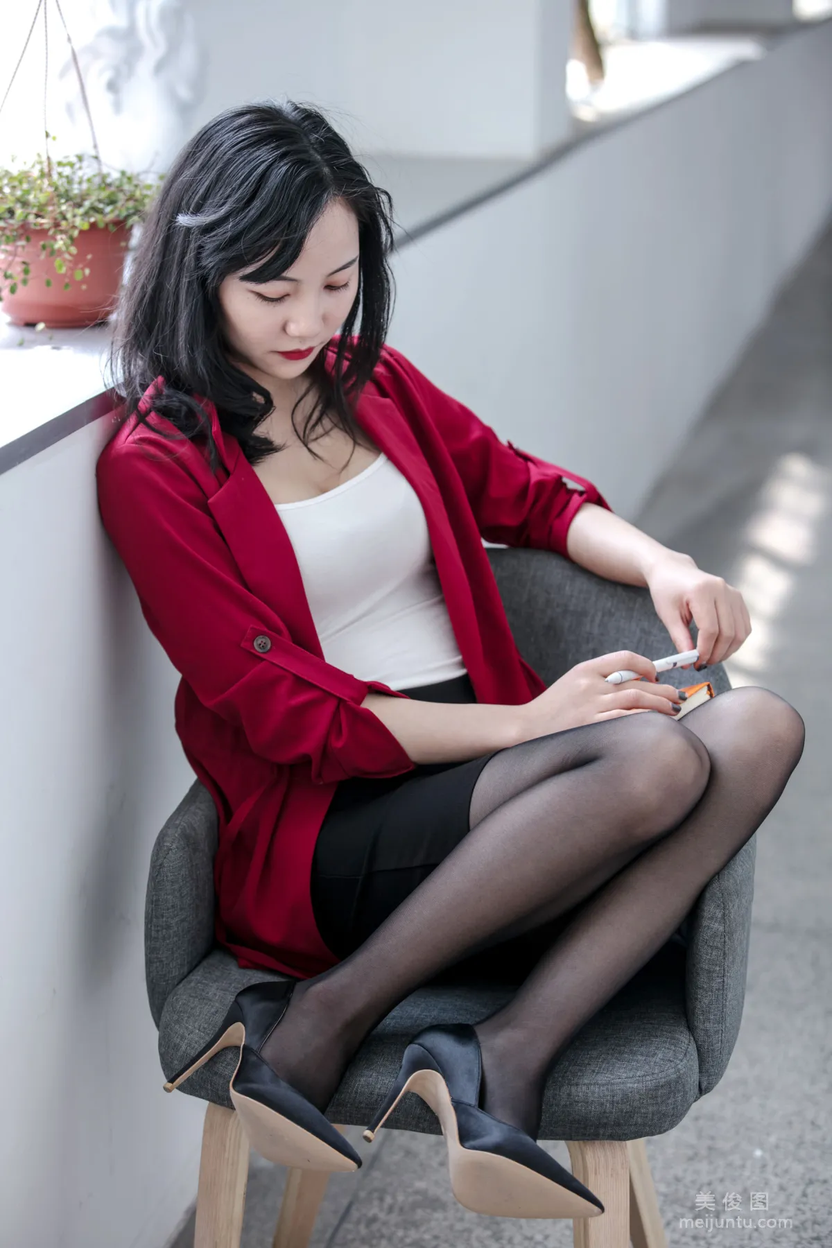 [奈丝] NO.087 小啊刀 - 通勤Office Lady7