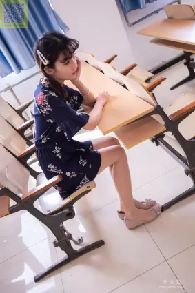 [山茶攝影LSS] NO.087 小雪 - 教室碎花裙 寫真套圖