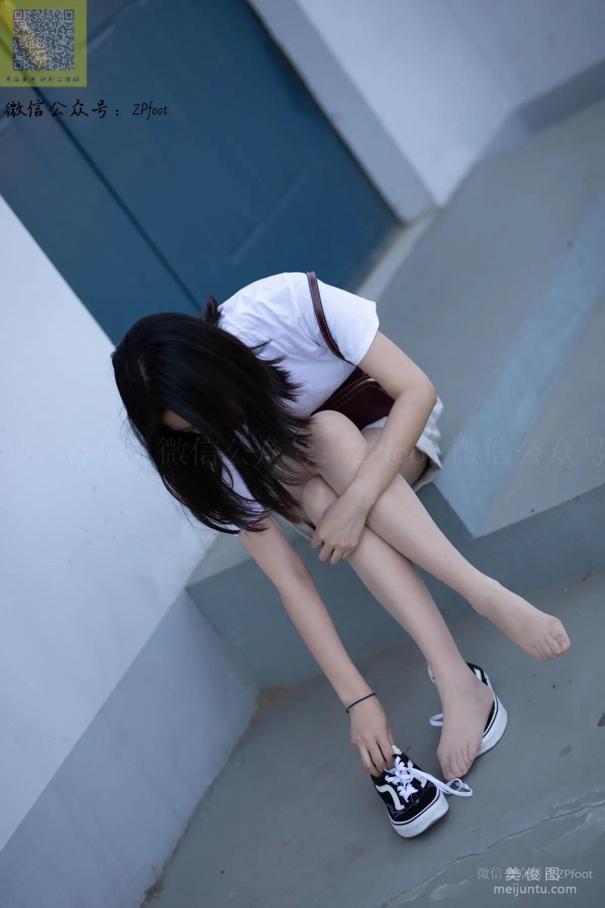 [山茶摄影LSS] NO.141  学妹操场肉丝 写真套图39