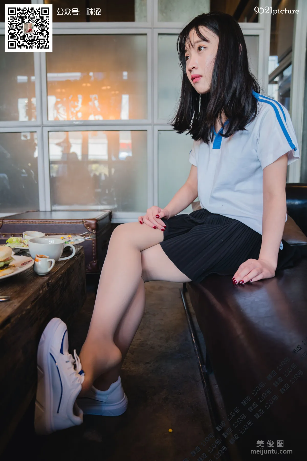 [袜涩] VOL.030 Amanda - 学生制服19